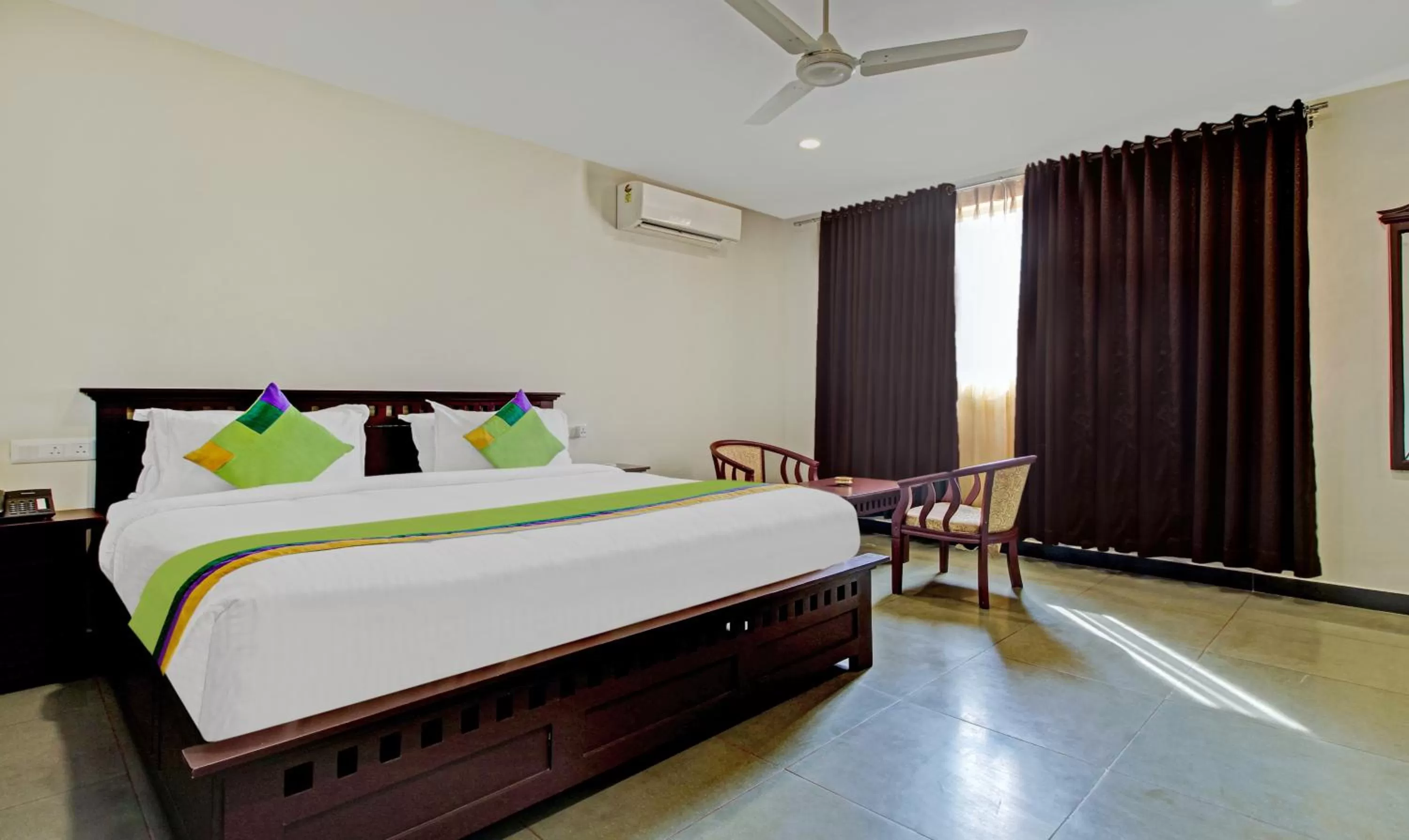 Bedroom, Bed in Treebo Prince