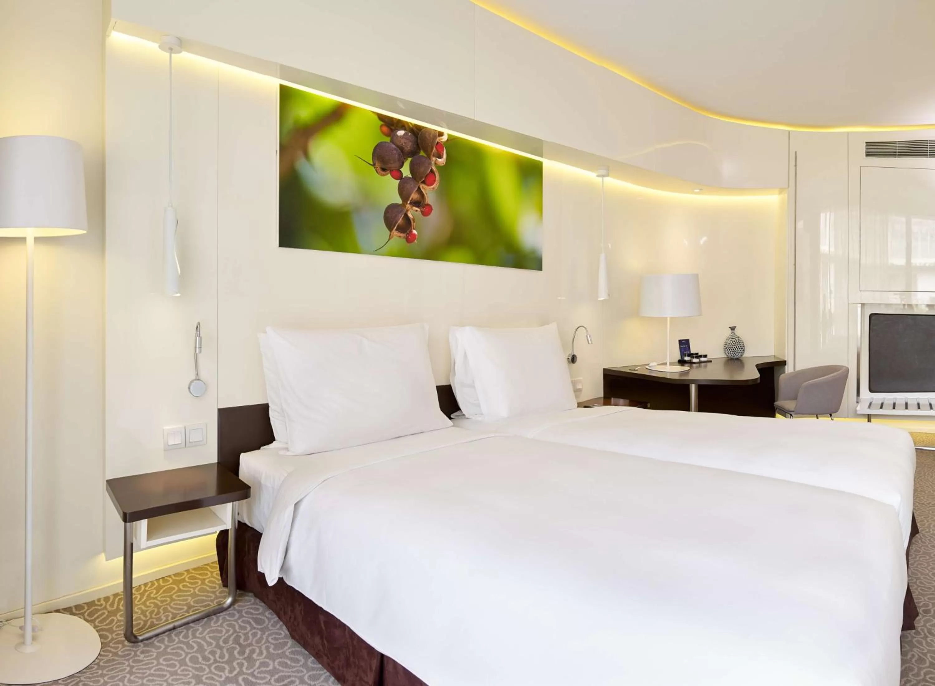 Bedroom, Bed in Radisson Blu Hotel & Convention Centre Kigali