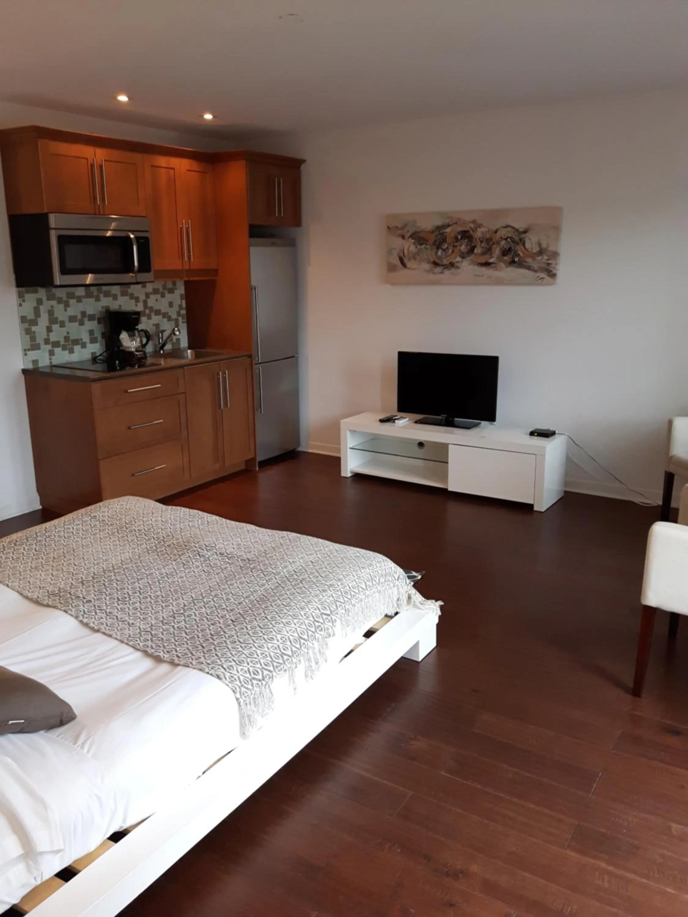 Bed in Condos Hotel Lion D'Or