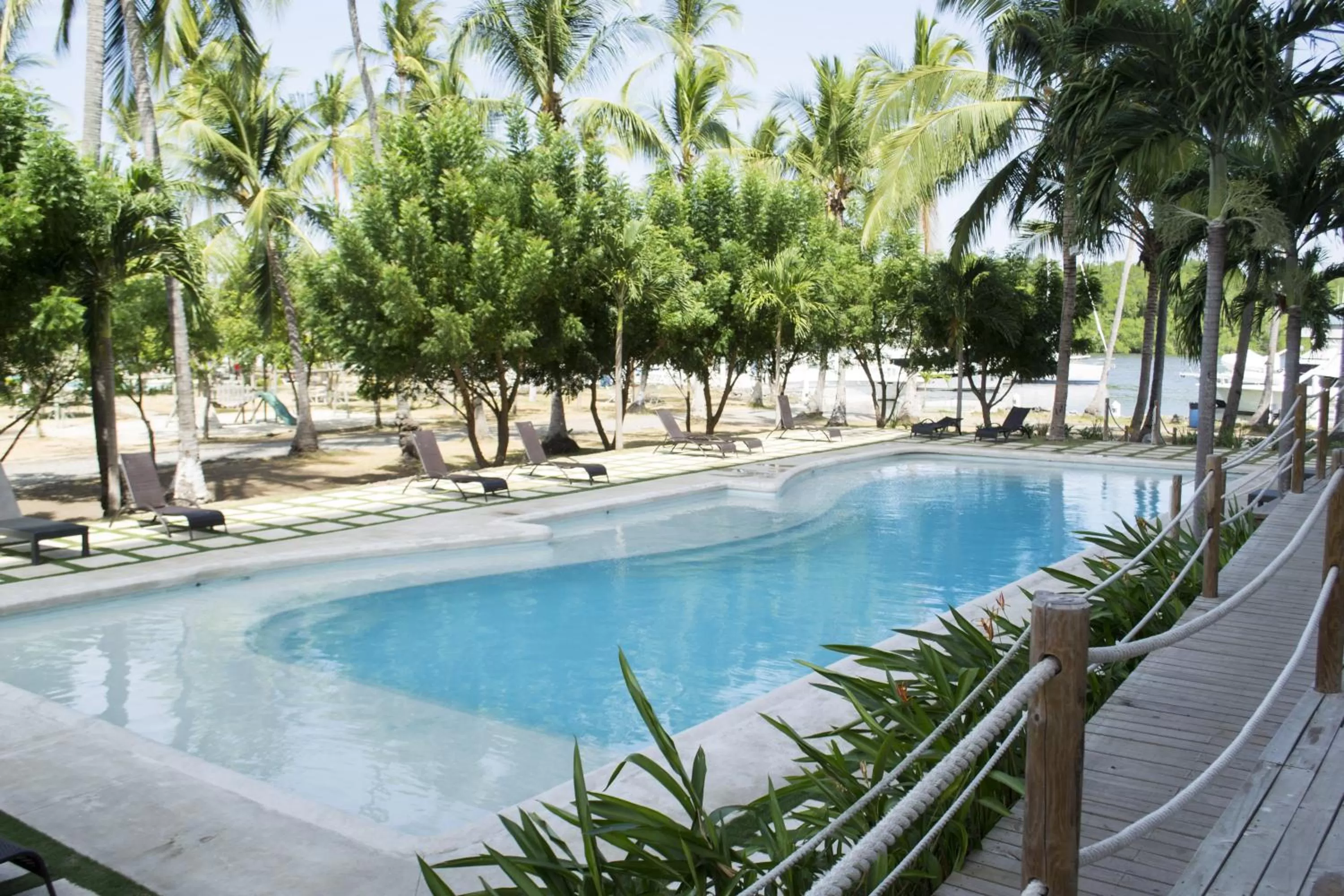 Swimming pool in Puerto Azul Hotel
