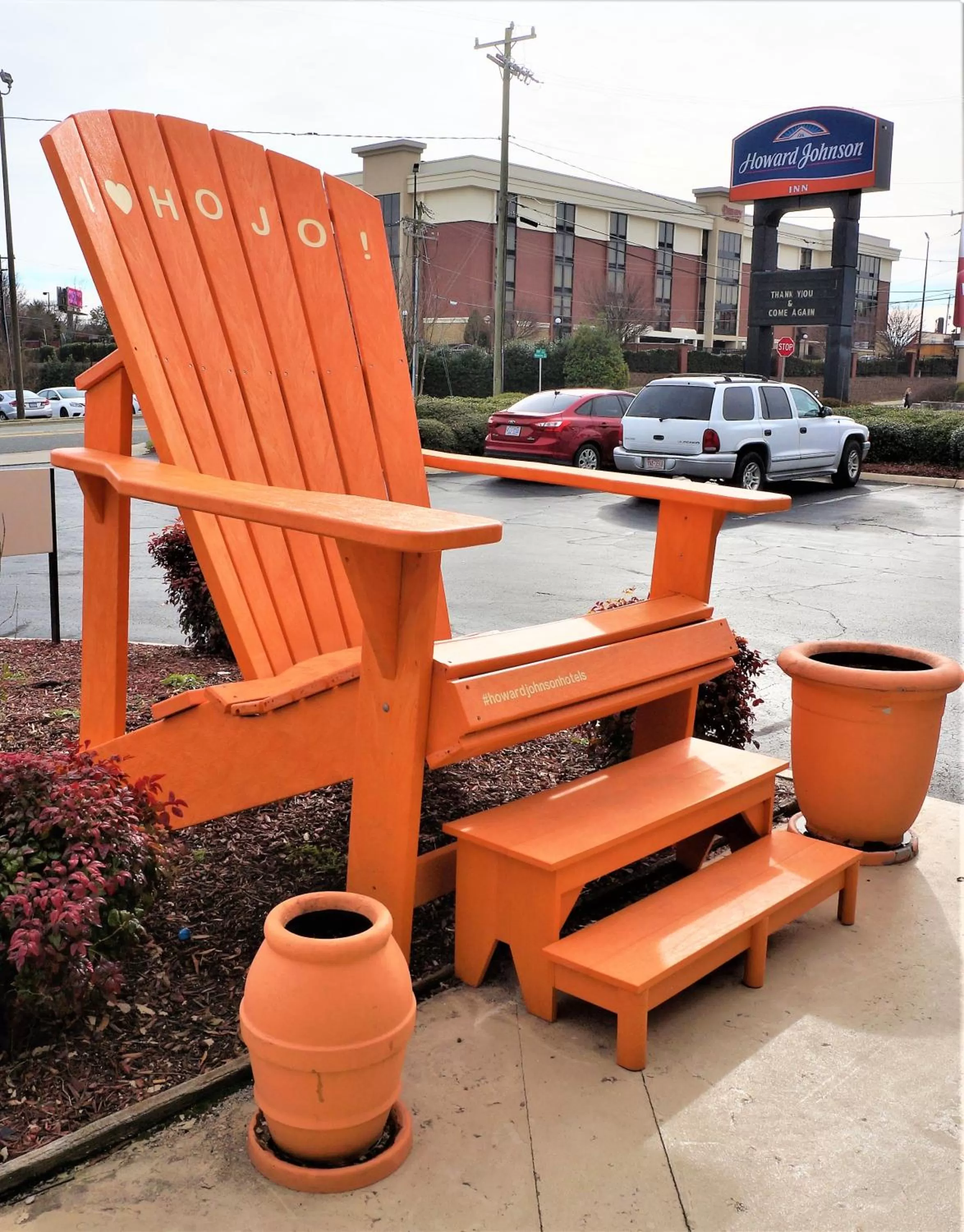 Howard Johnson by Wyndham Greensboro Near the Coliseum