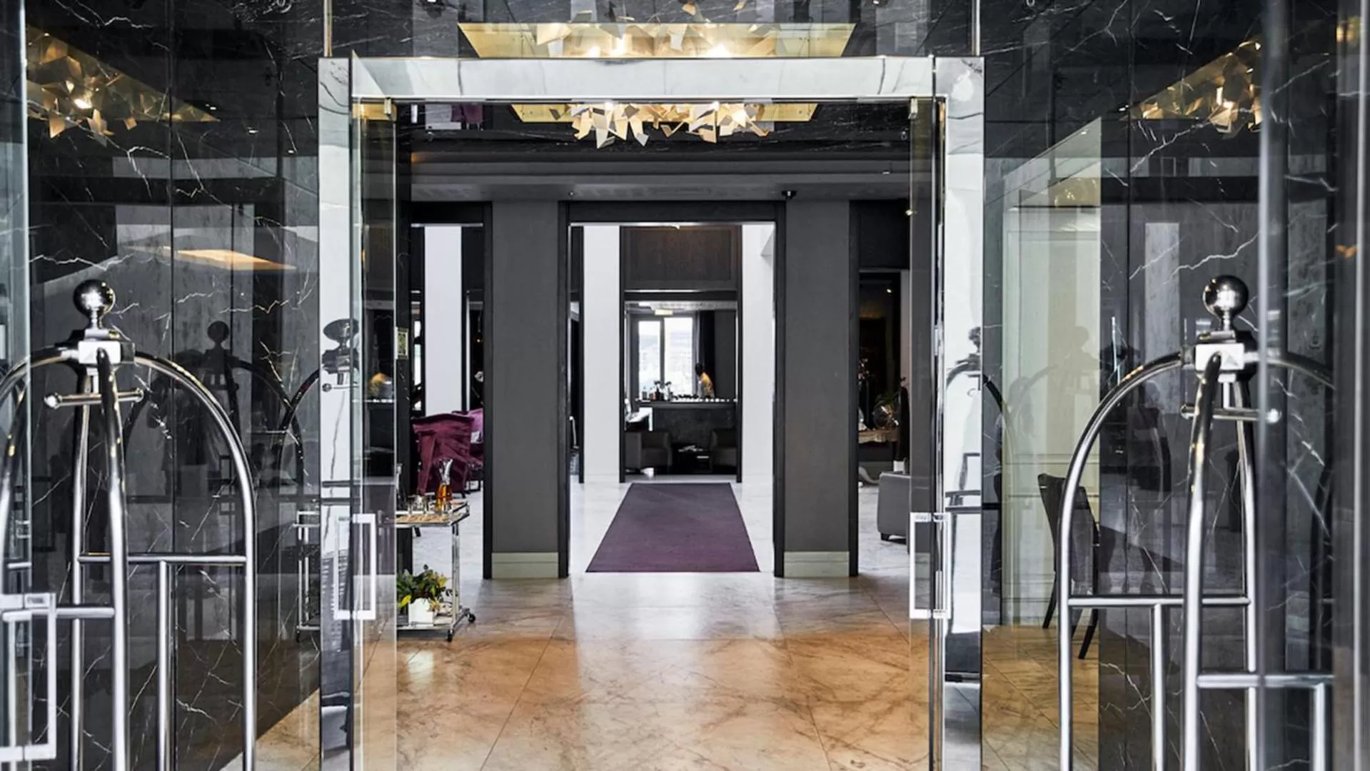 Queen Victoria Hotel by NEWMARK