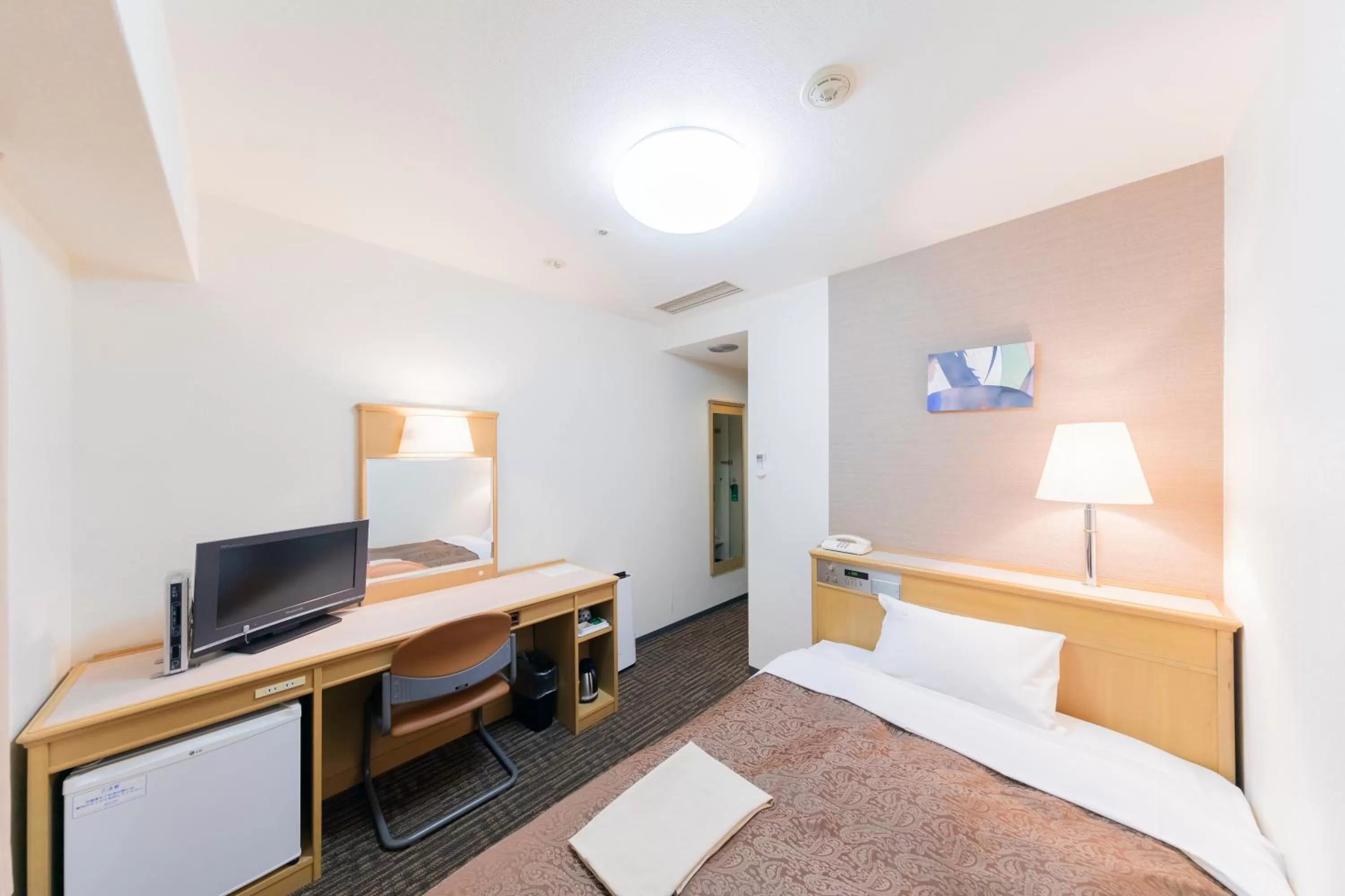 Photo of the whole room, Bed in Sunny Stone Hotel