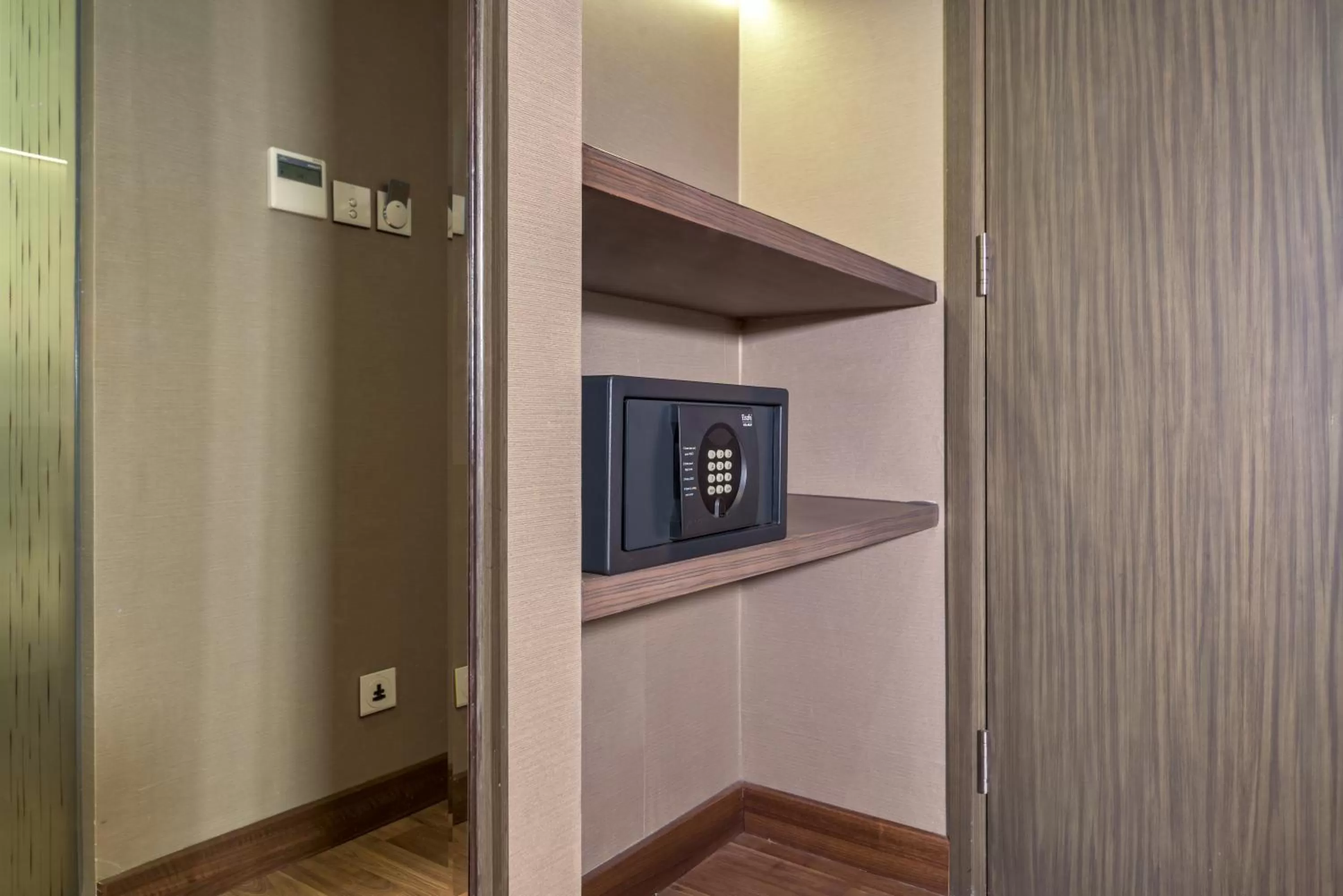 safe in Ashley Wahid Hasyim Jakarta