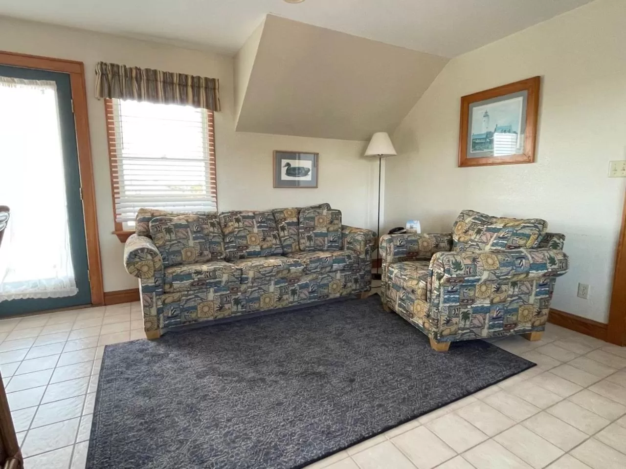 Living room in Pony Island Inn