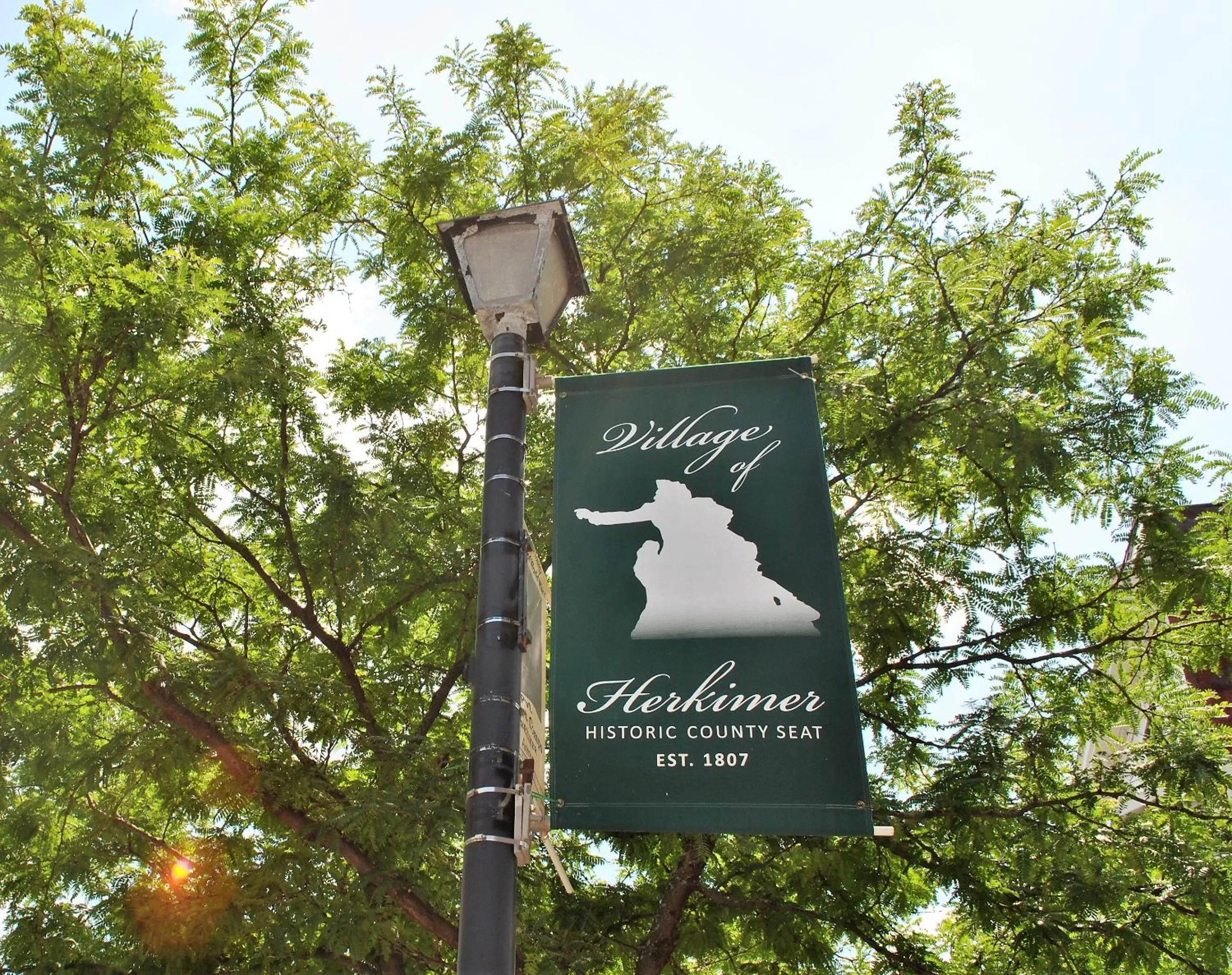 Nearby landmark in Grand Colonial Bed and Breakfast