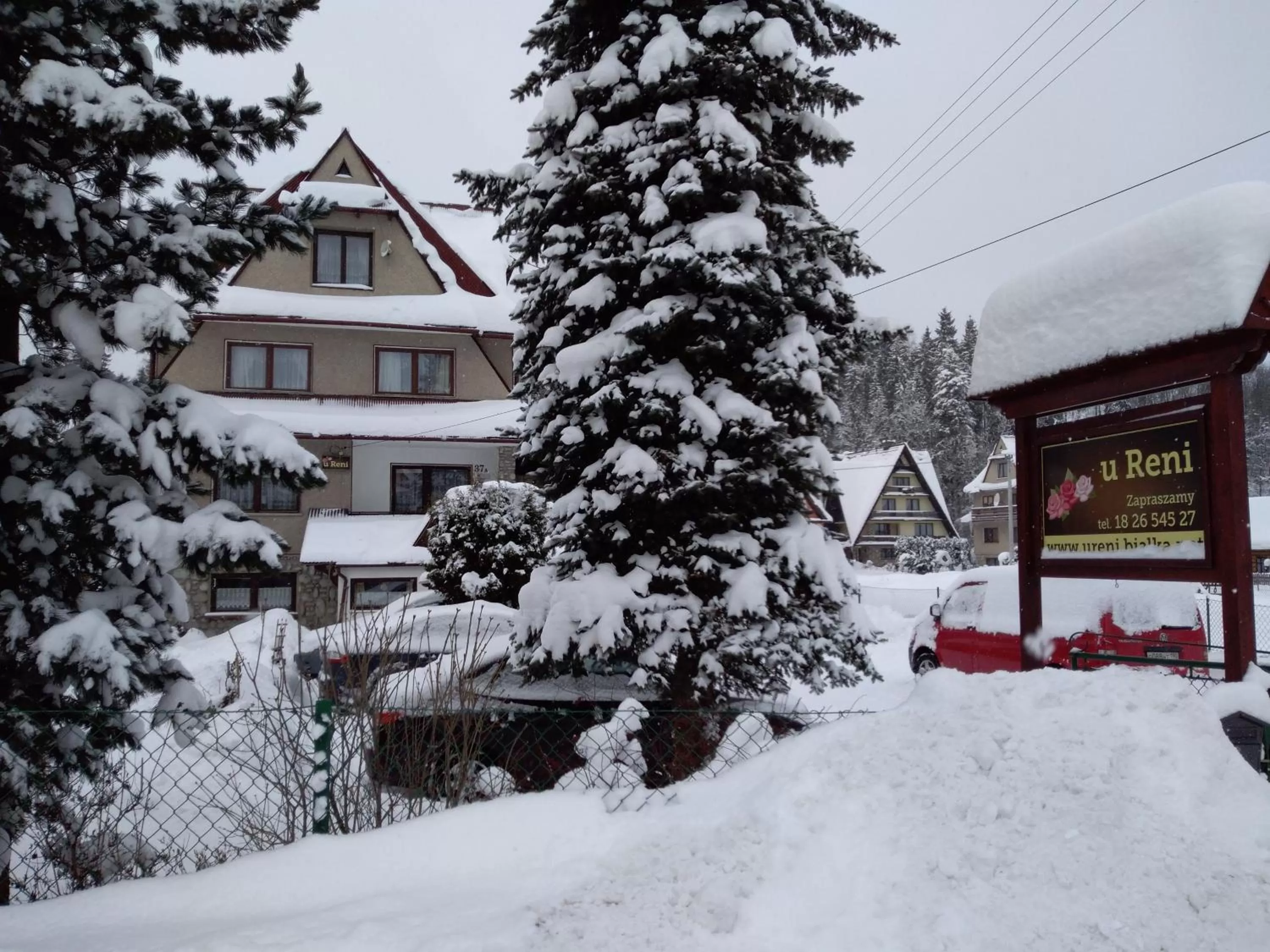 Property building, Winter in Noclegi U Reni