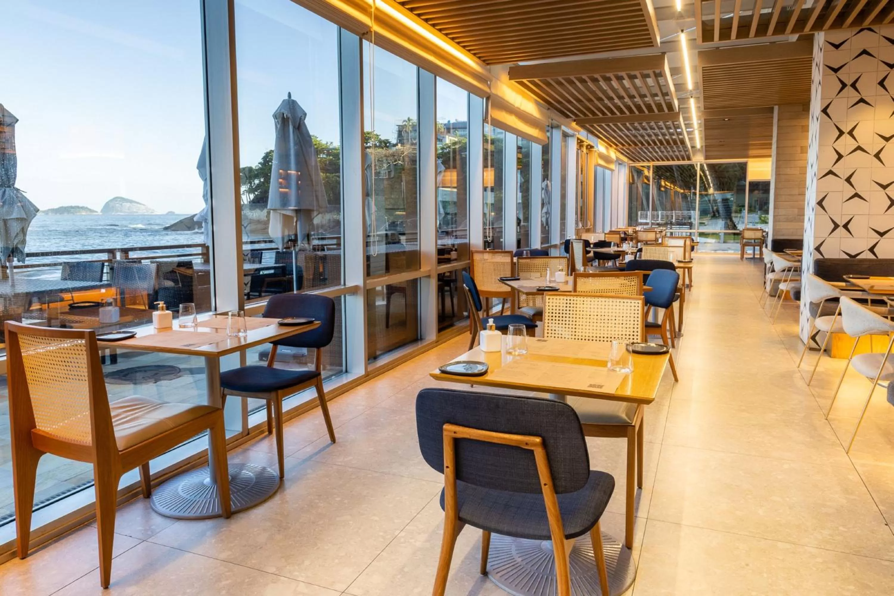 Restaurant/places to eat in Sheraton Grand Rio Hotel & Resort