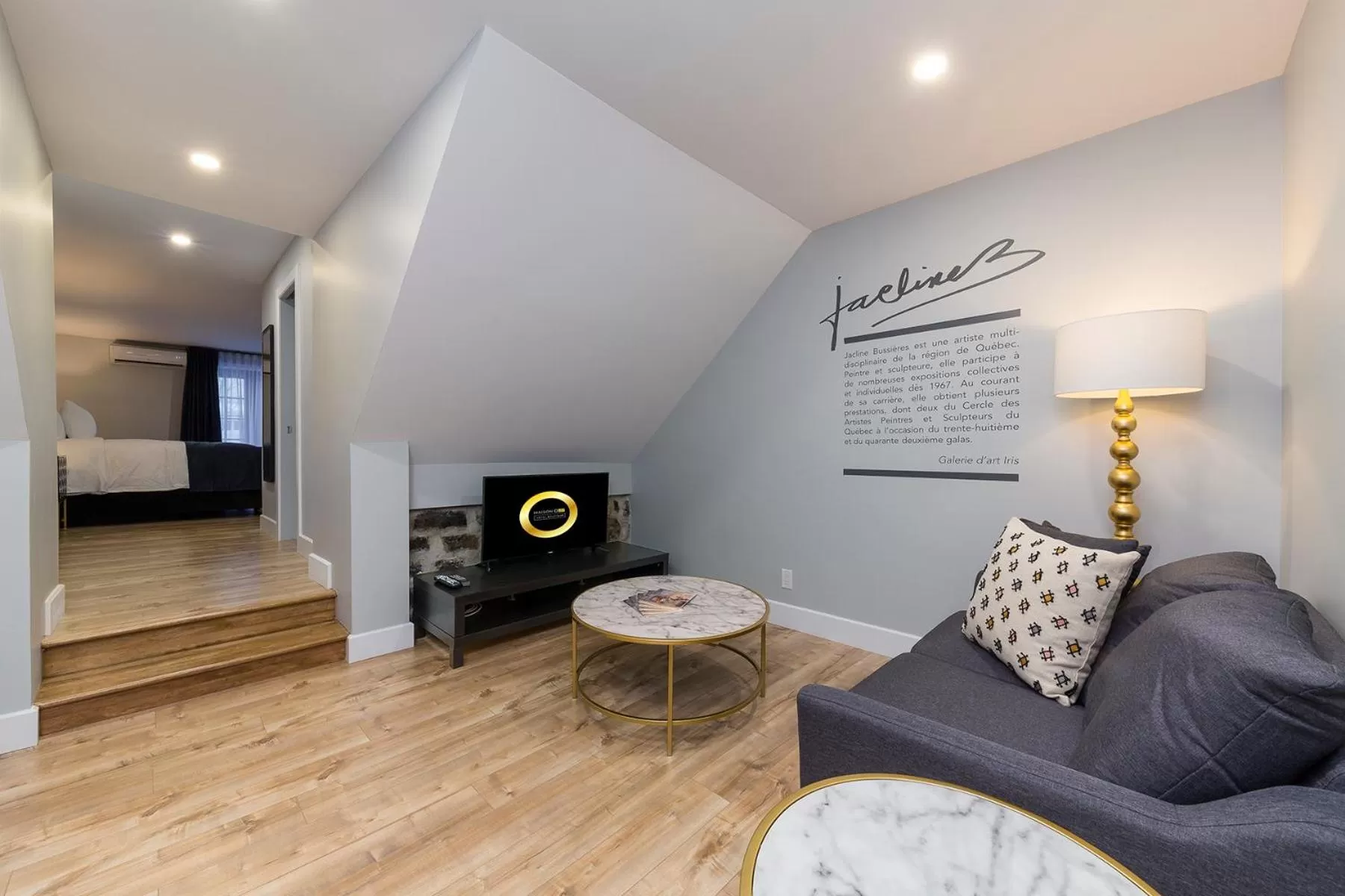 Living room, Seating Area in Maison Otis