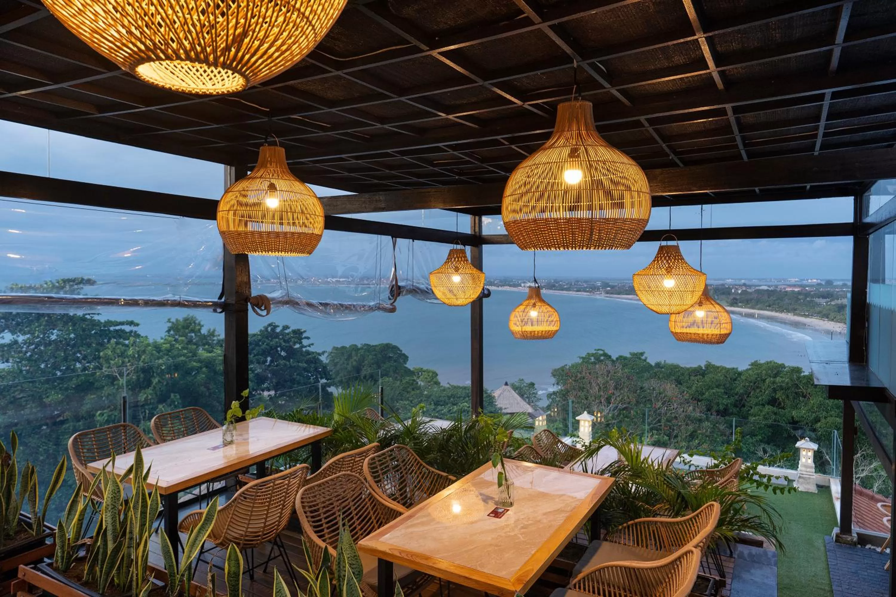 Restaurant/places to eat in Del Cielo Villa Jimbaran