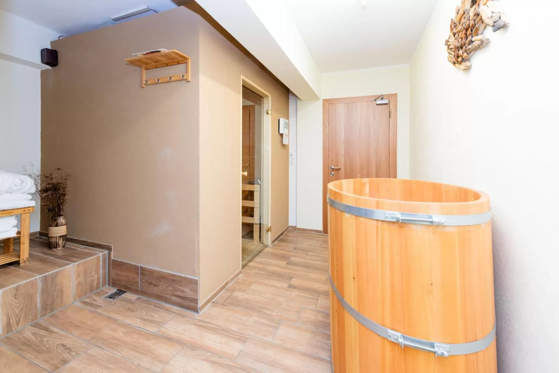 Spa and wellness centre/facilities in S'Matt 3