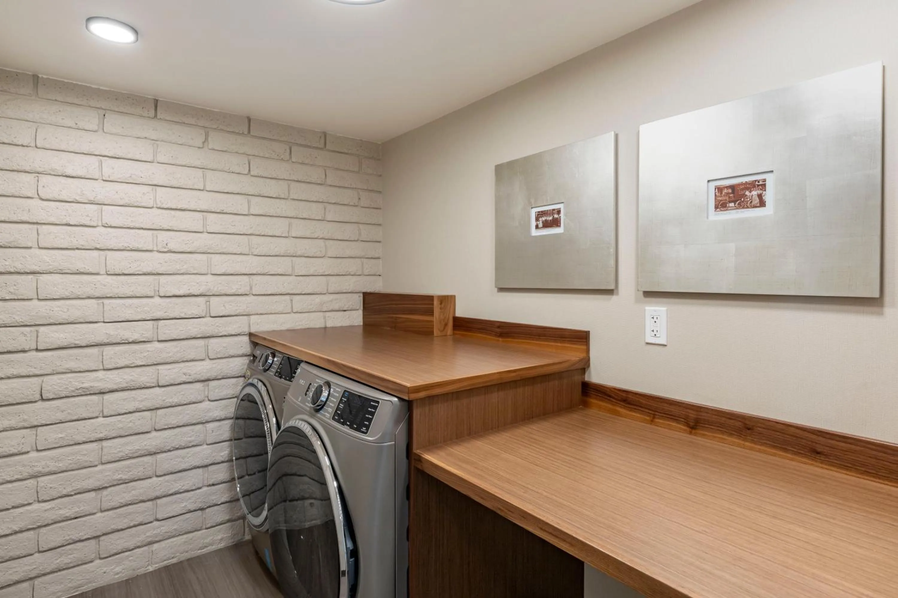 laundry in The Gibson Hotel Great Falls, an Ascend Collection Hotel