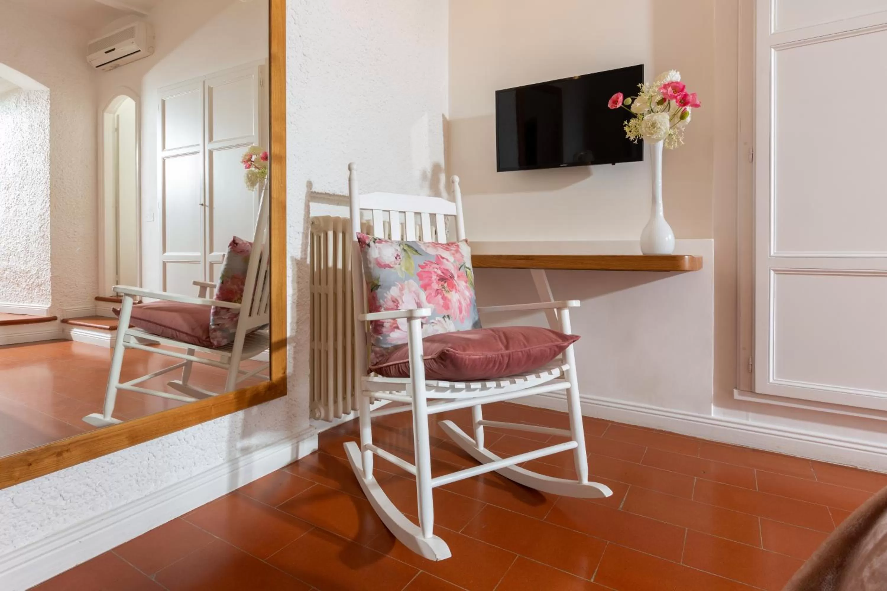 Bedroom, Bed in Hotel Ideale