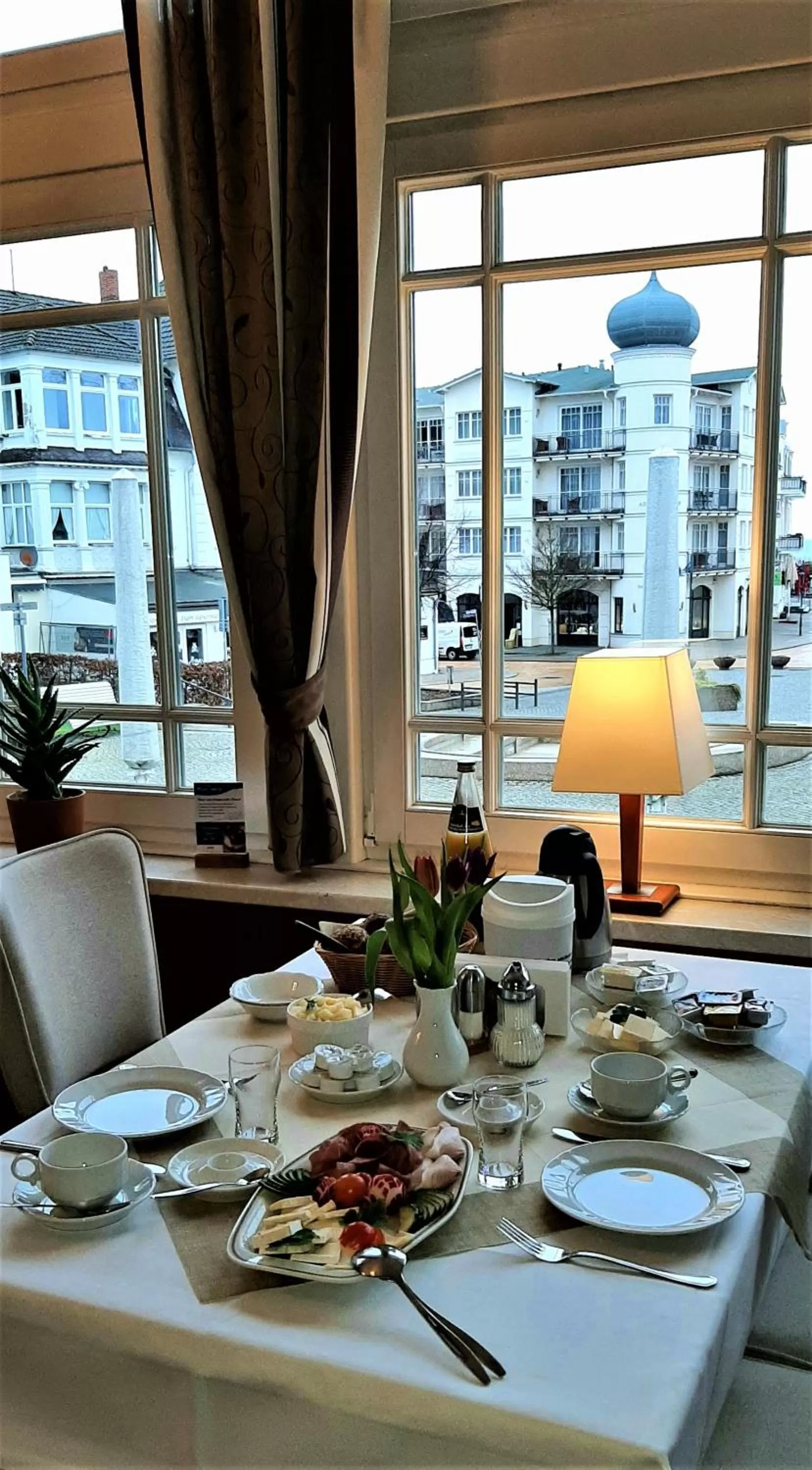 Breakfast in Hotel Meereswelle - Anno 1875