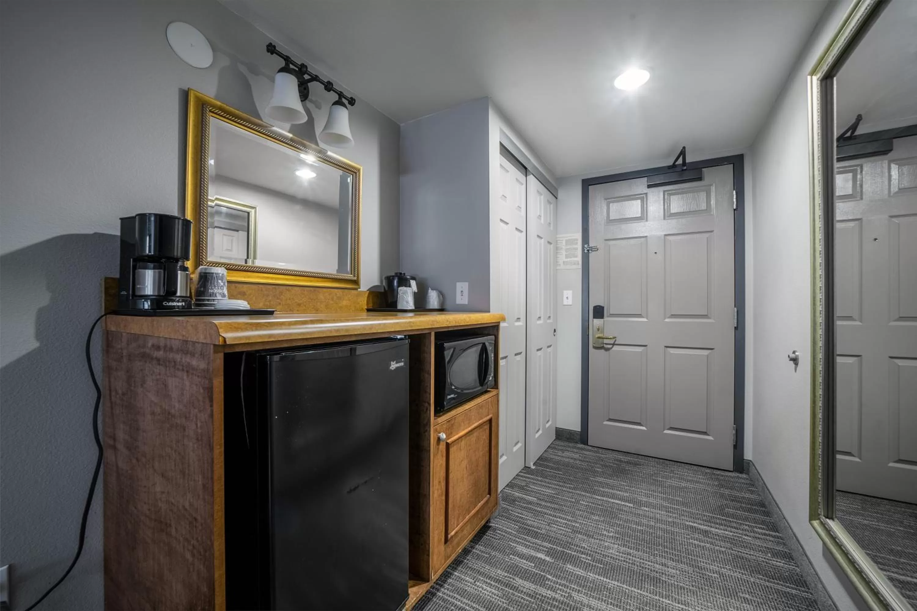 minibar in Country Inn & Suites by Radisson, Ontario at Ontario Mills, CA