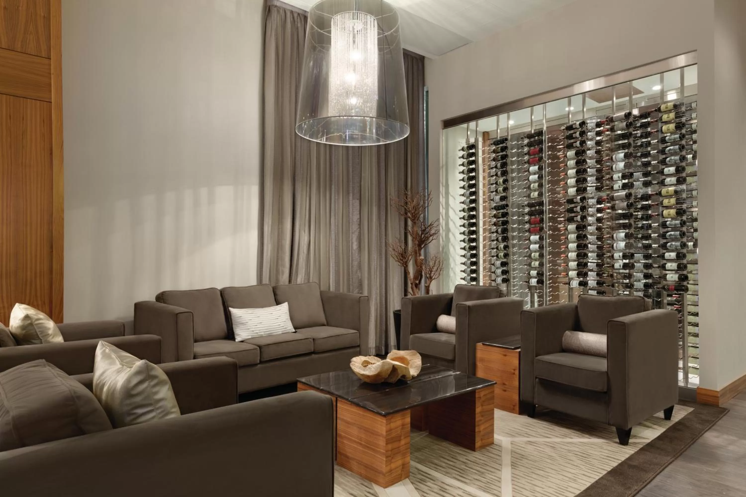 Lounge or bar in Radisson Hotel & Conference Centre Calgary Airport