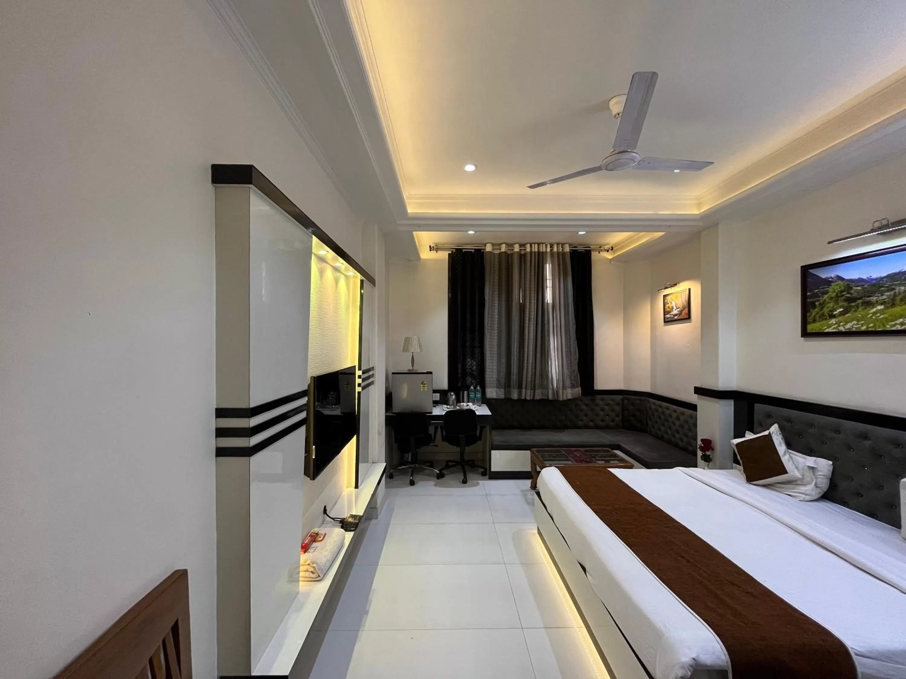 Bedroom, Bed in Hotel Marc Royal