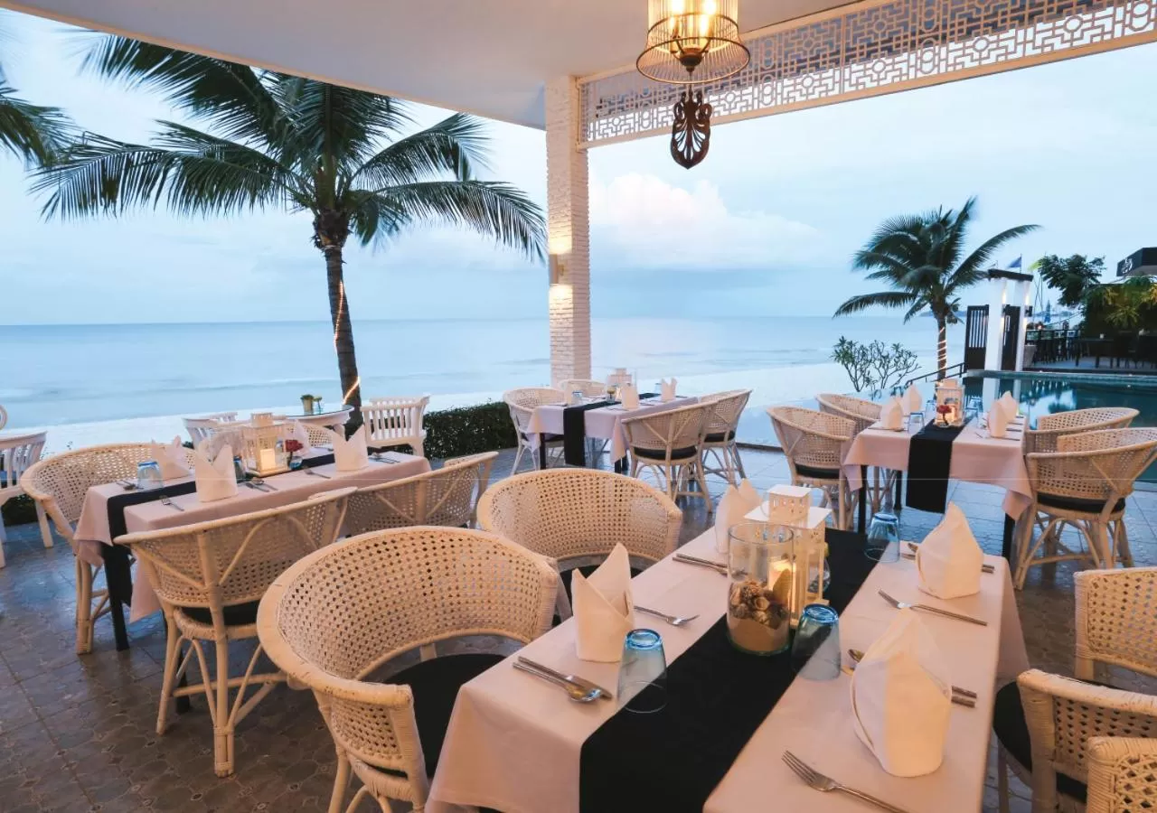 Restaurant/places to eat in Laksasubha Hua Hin