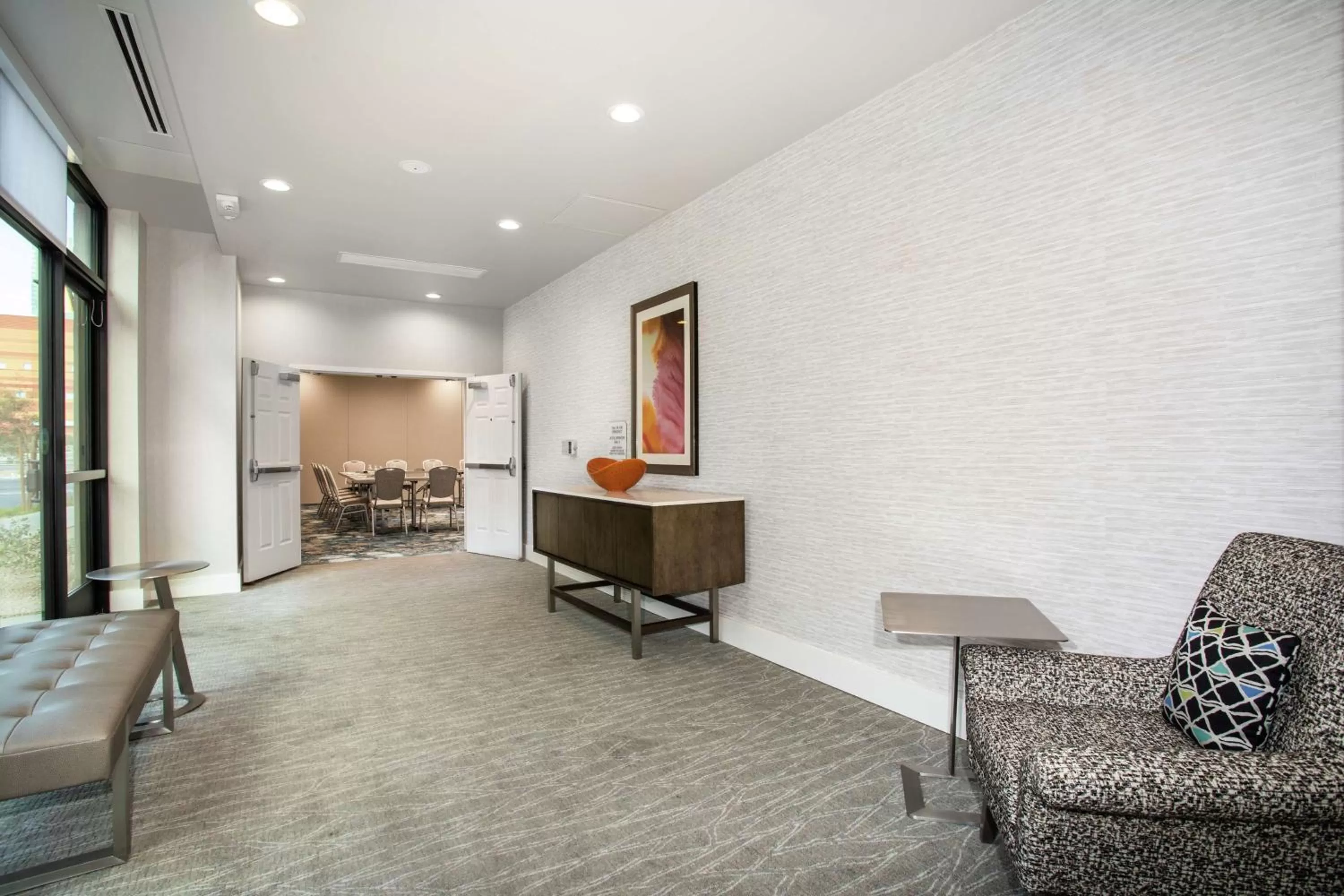 Seating area in Hilton Garden Inn Las Vegas City Center