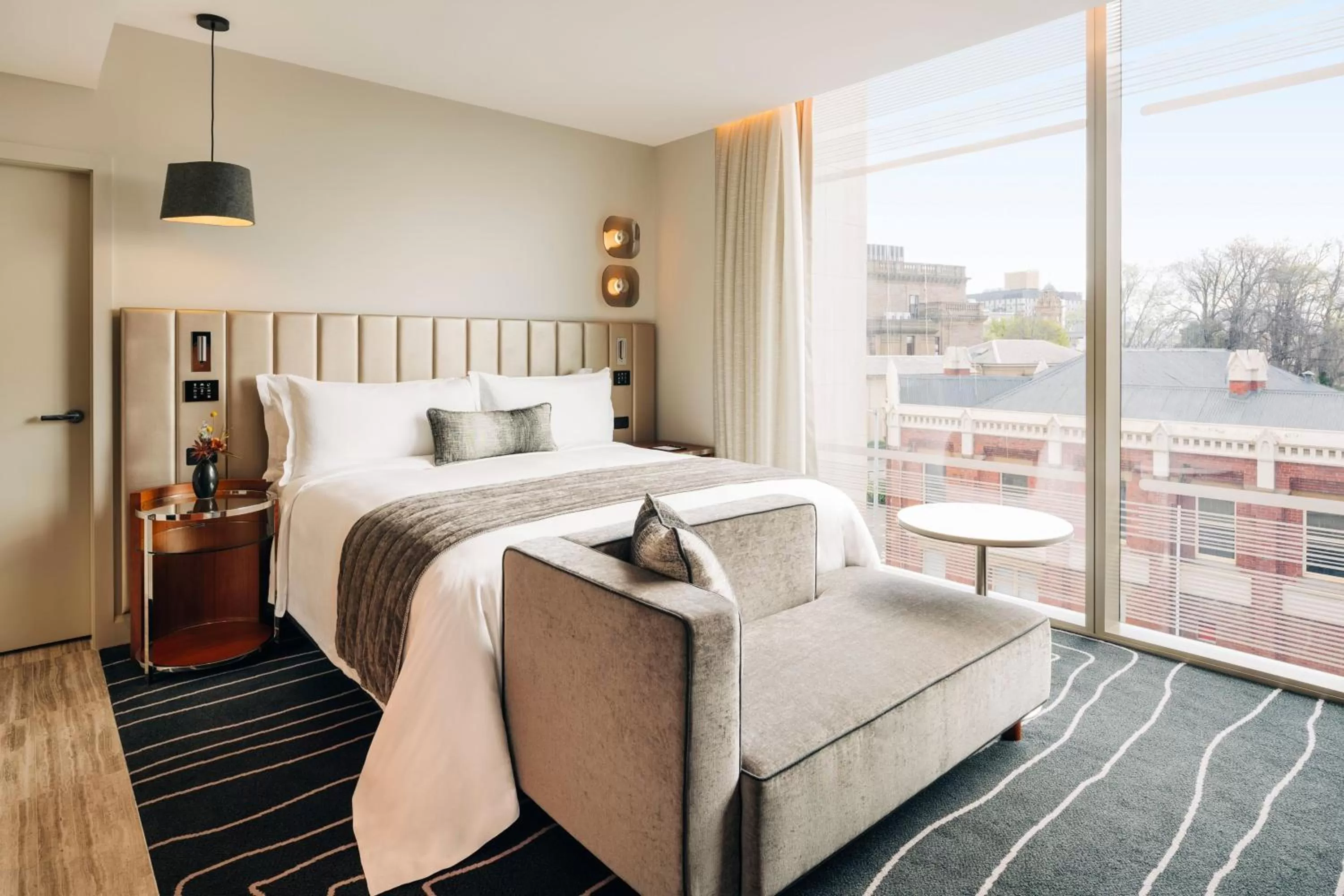 Photo of the whole room, Bed in The Tasman, a Luxury Collection Hotel, Hobart