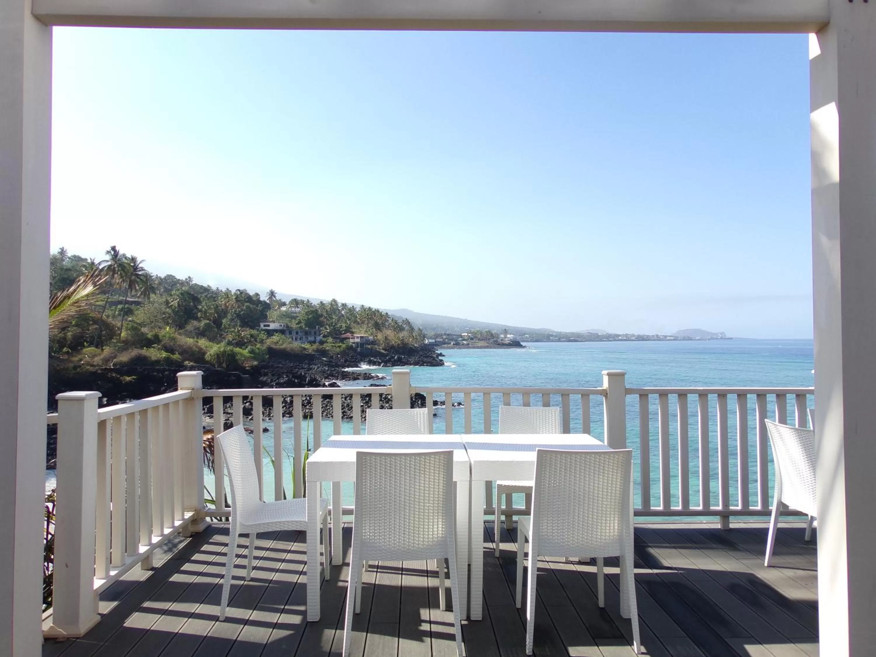 Restaurant/places to eat in Golden Tulip Grande Comore Moroni Resort & Spa