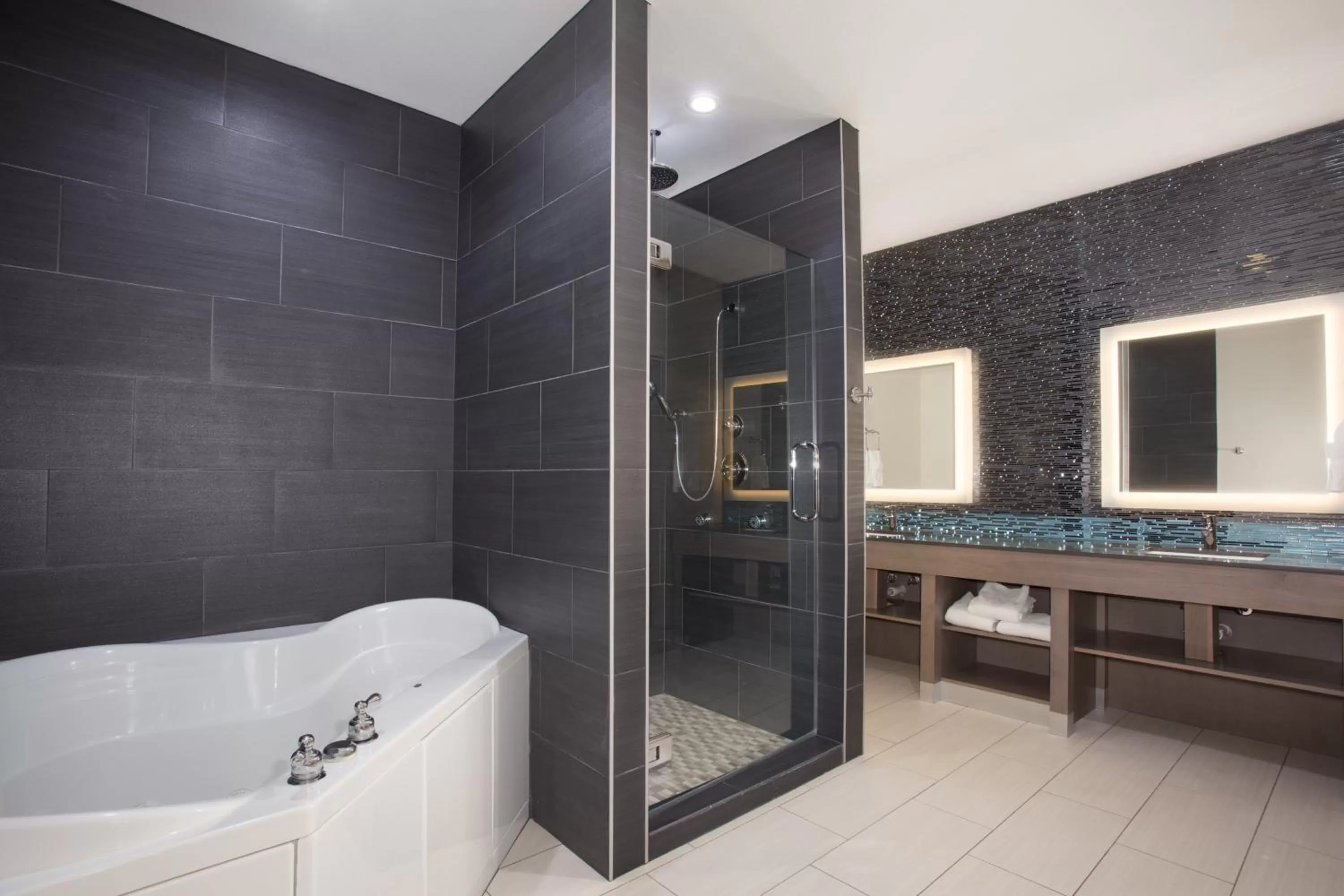 Bathroom in Holiday Inn Express & Suites Amarillo by IHG
