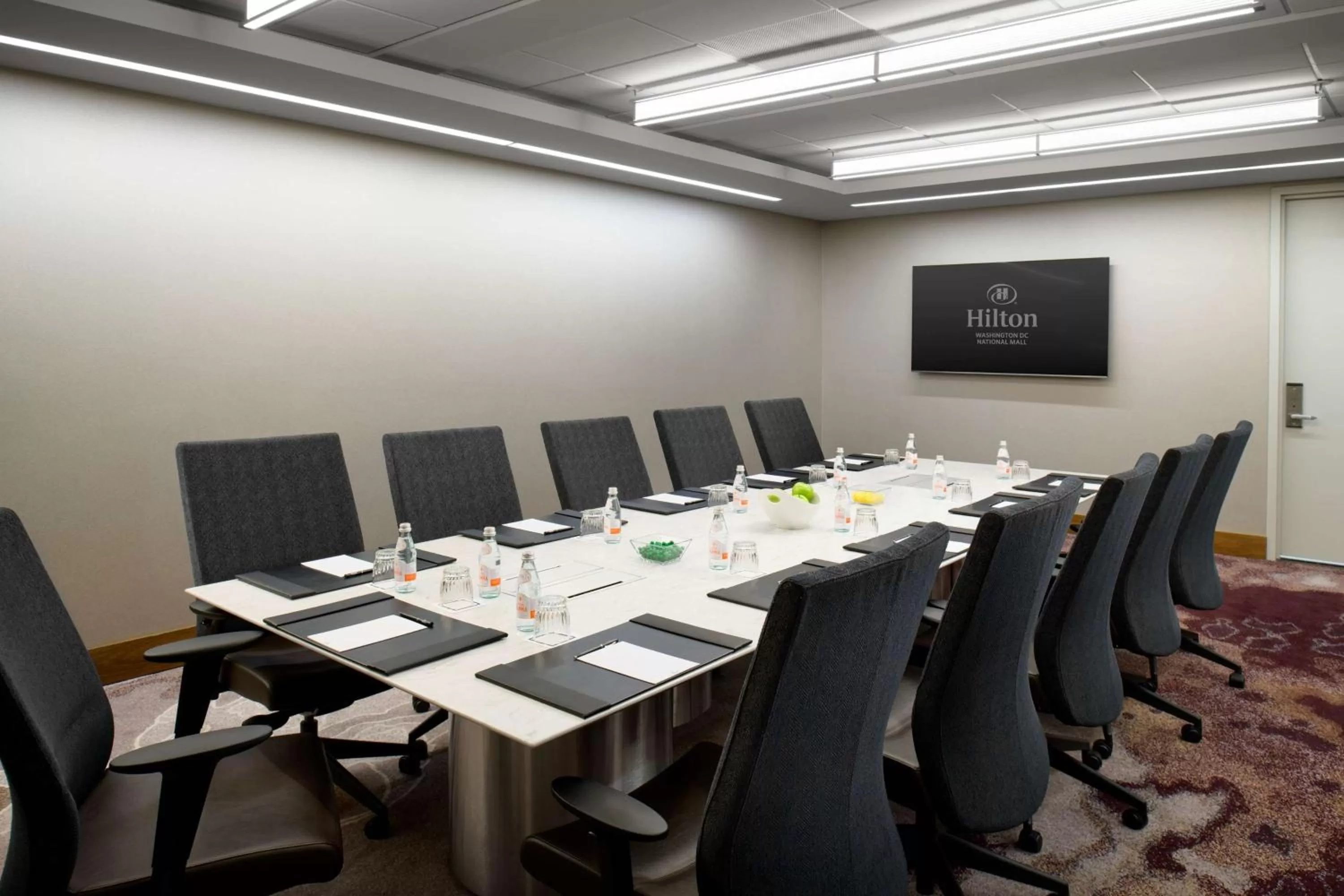 Meeting/conference room in Hilton Washington DC National Mall The Wharf