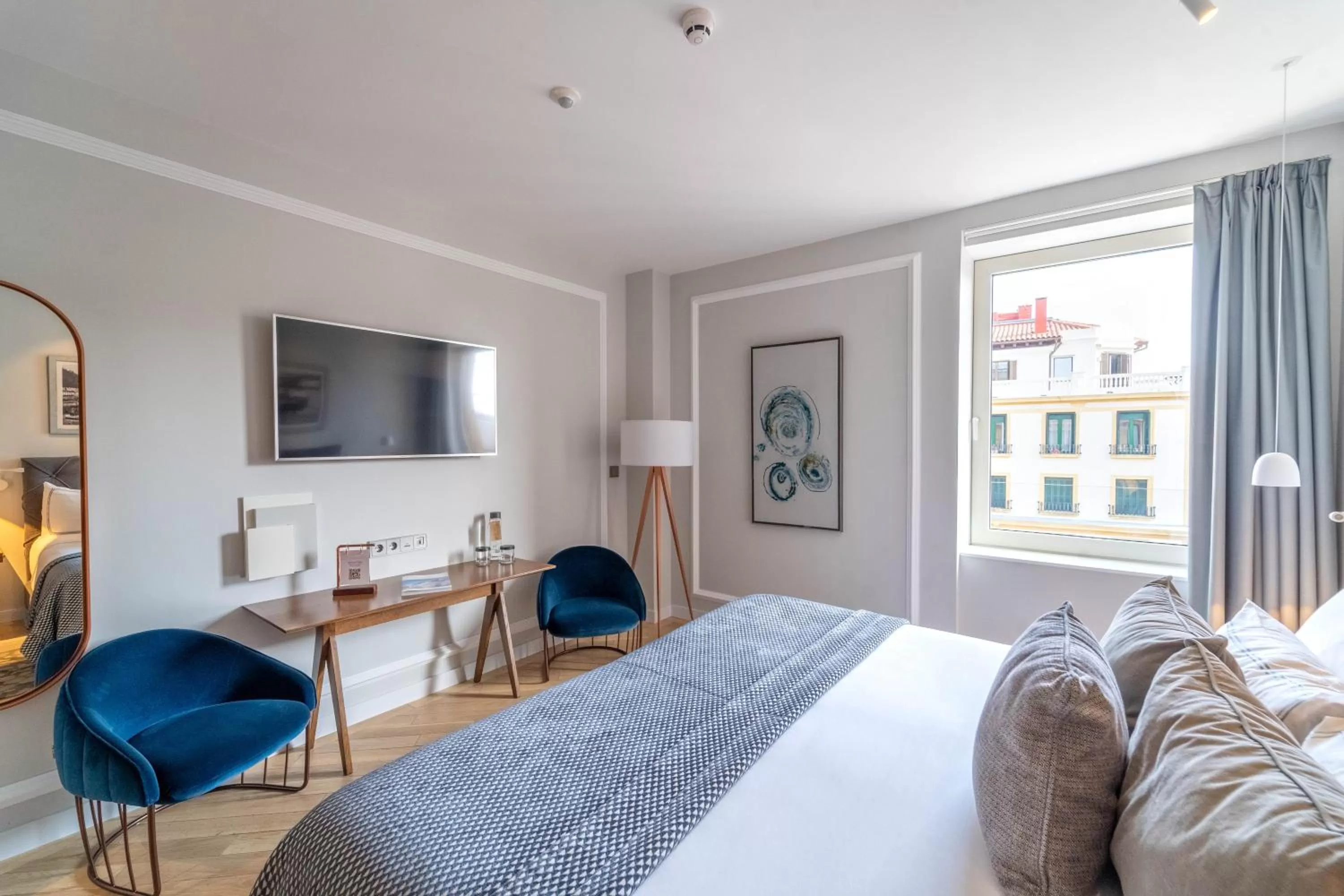 Photo of the whole room, Bed in Lasala Plaza Hotel - Adults Only