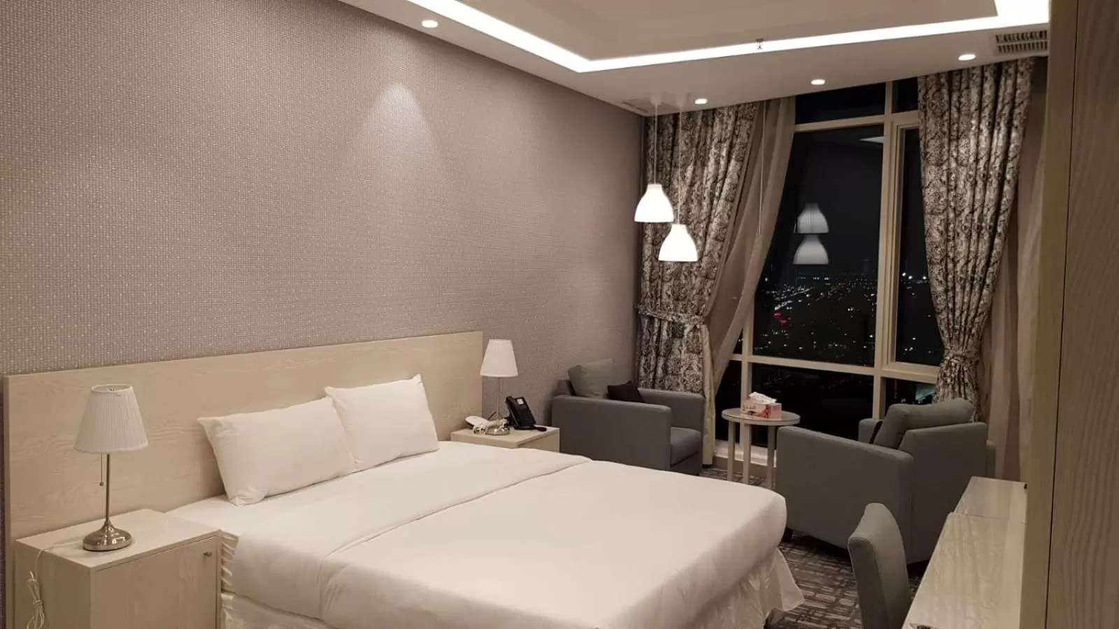 Bed in Sedra Residence