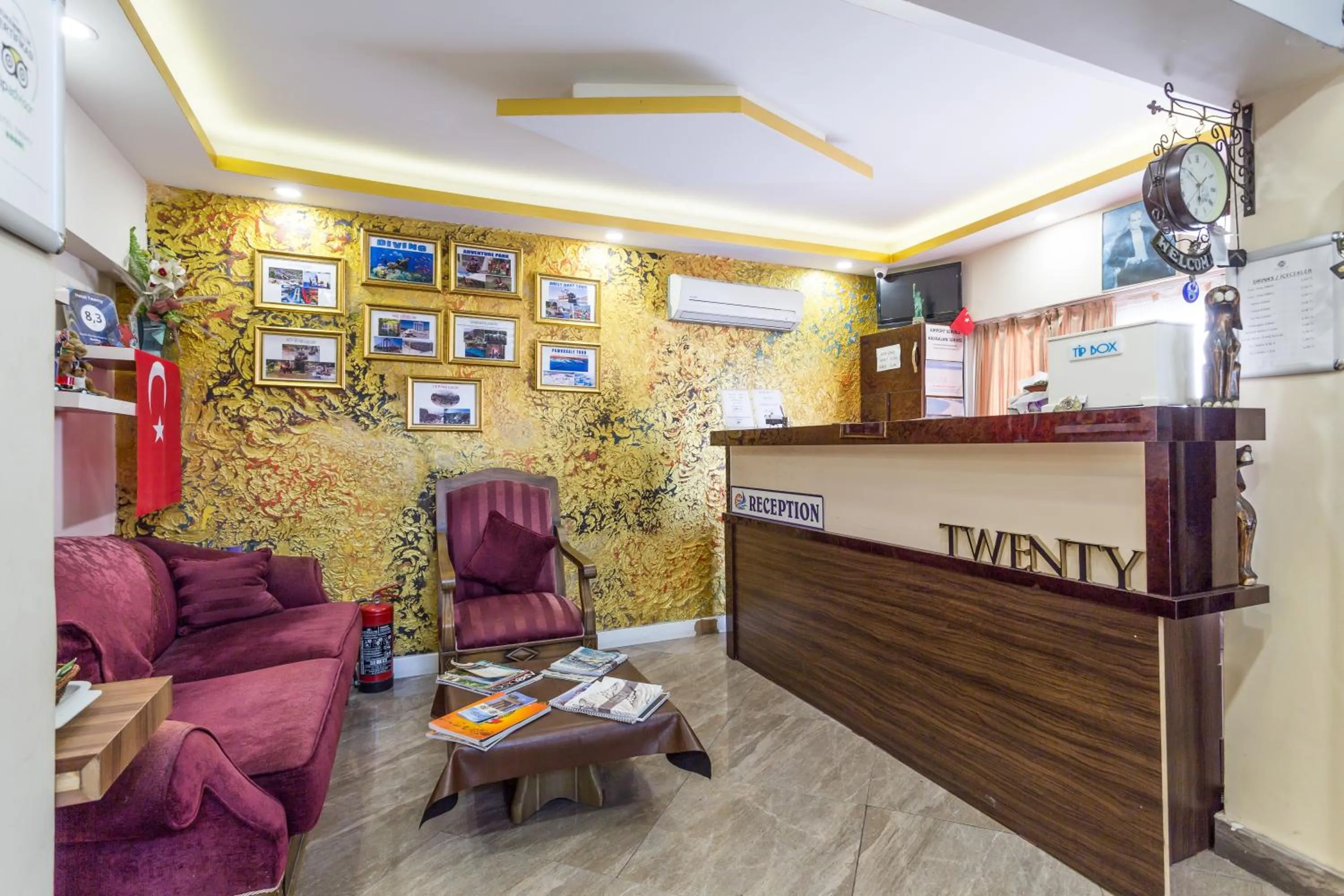 Lobby or reception in Hotel Twenty