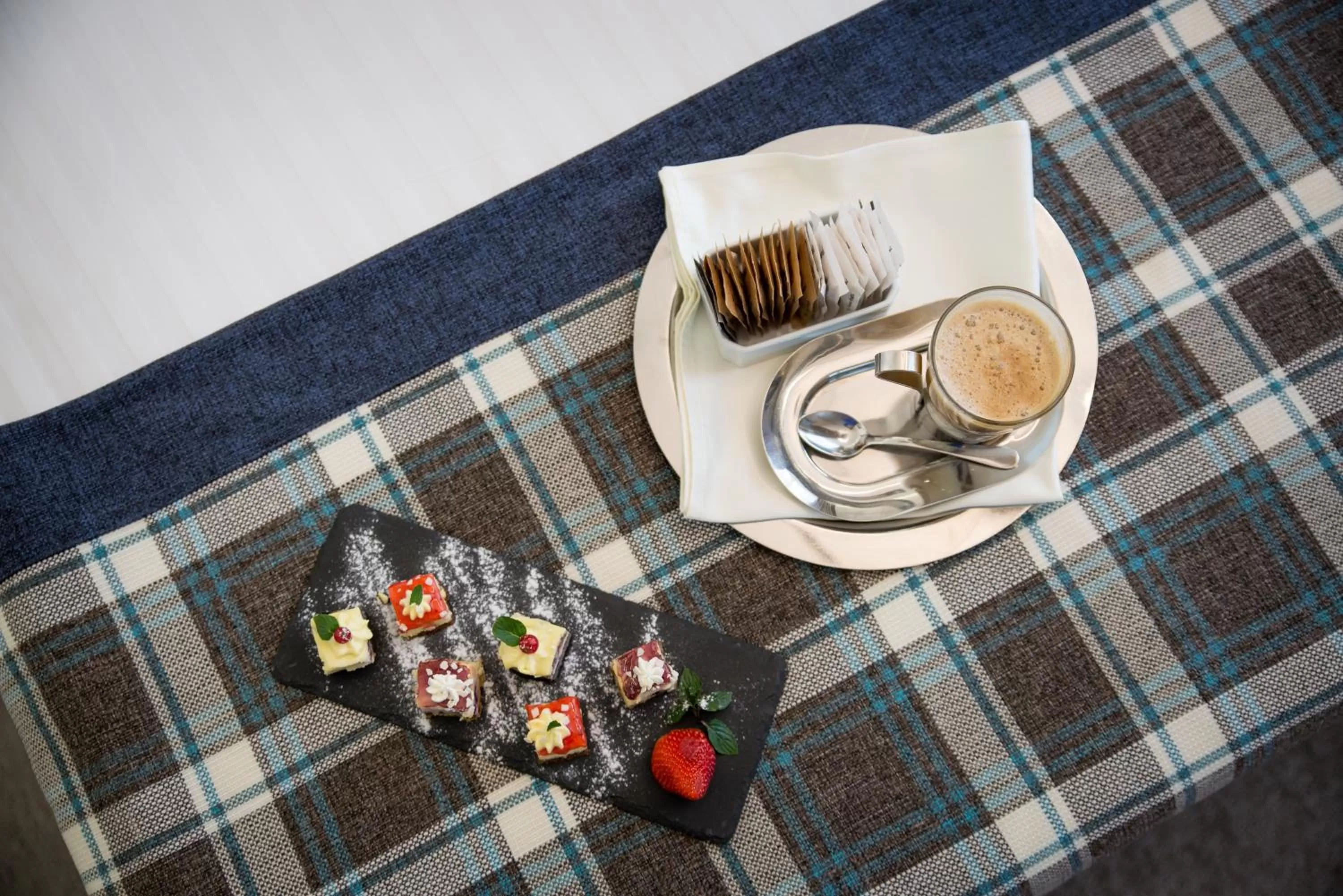 Coffee/tea facilities in Rosslyn Dimyat Hotel Varna