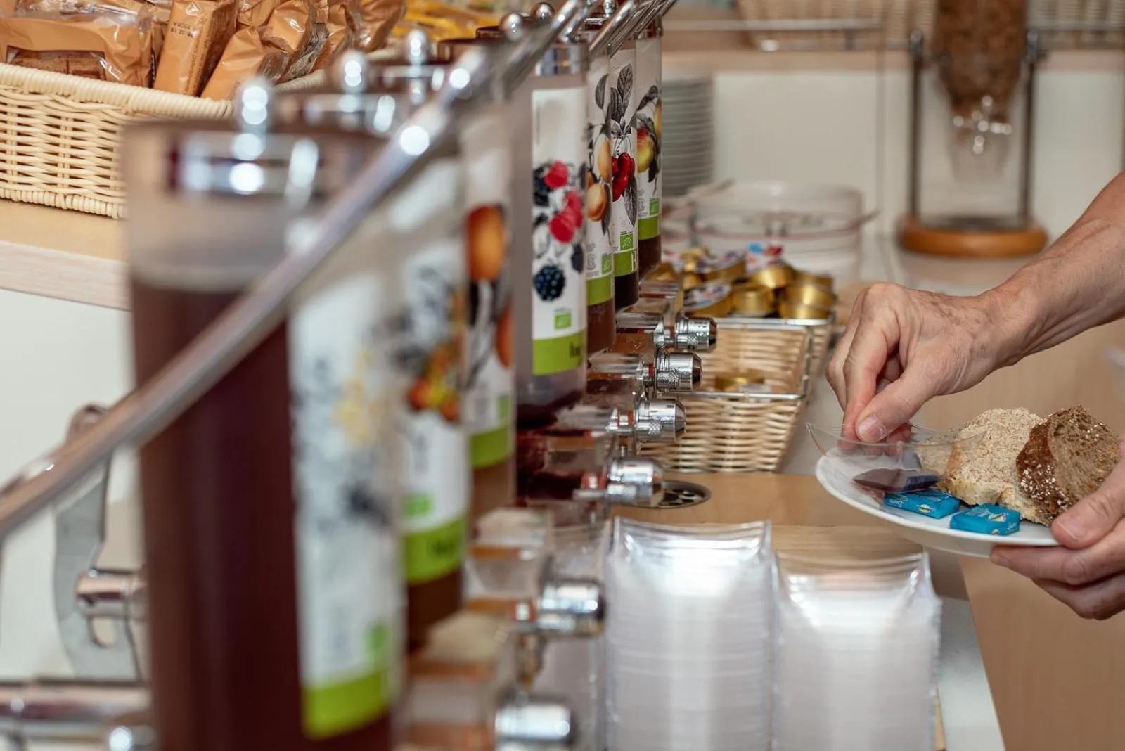 Food and drinks in Grand Hotel Astoria