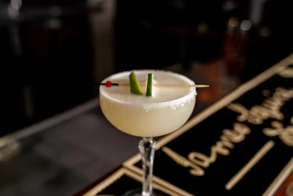 Food and drinks, Drinks in Crown Hotel Motel