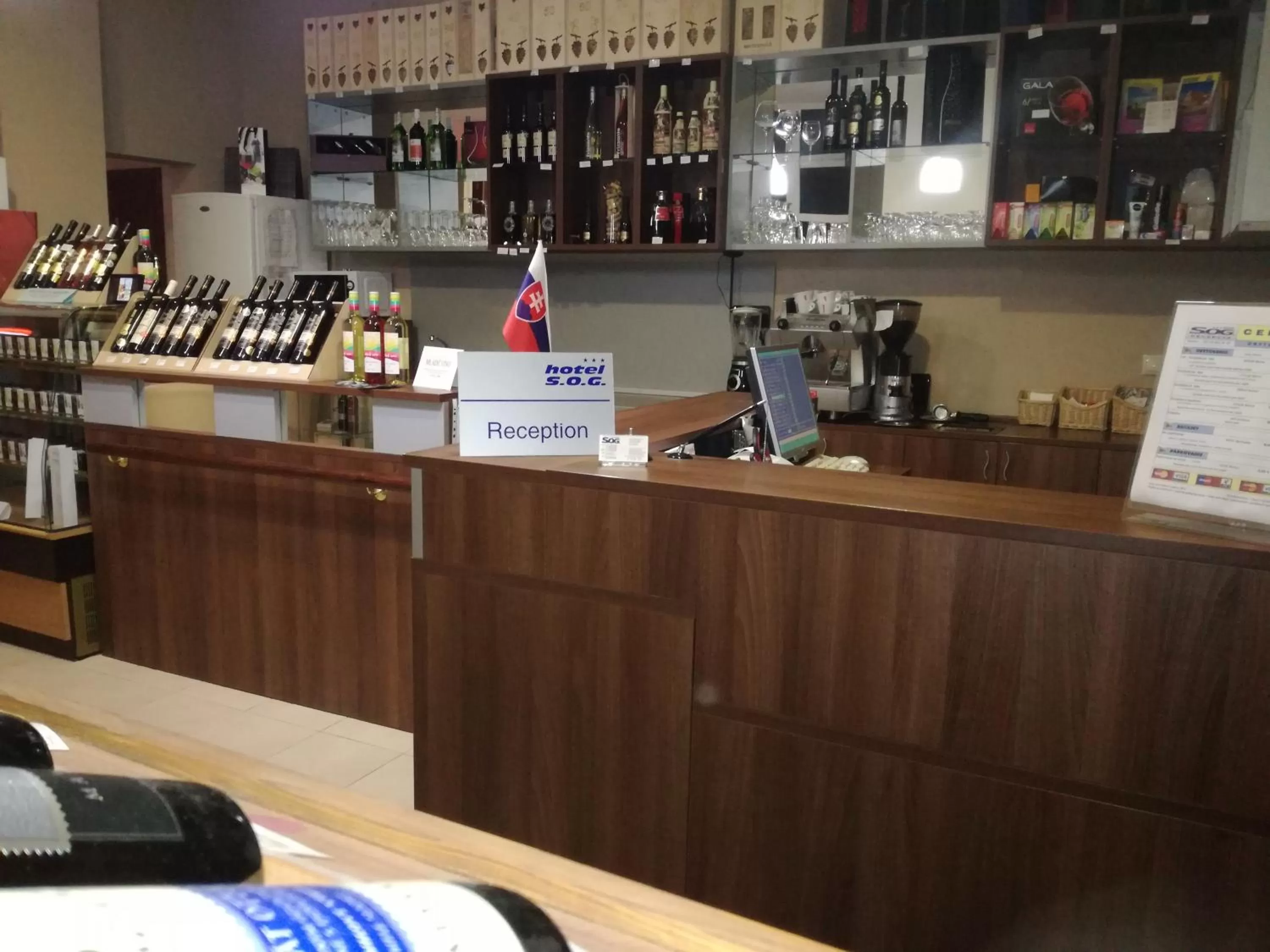 Lobby or reception, Lounge/Bar in garni Hotel S.O.G.* * *