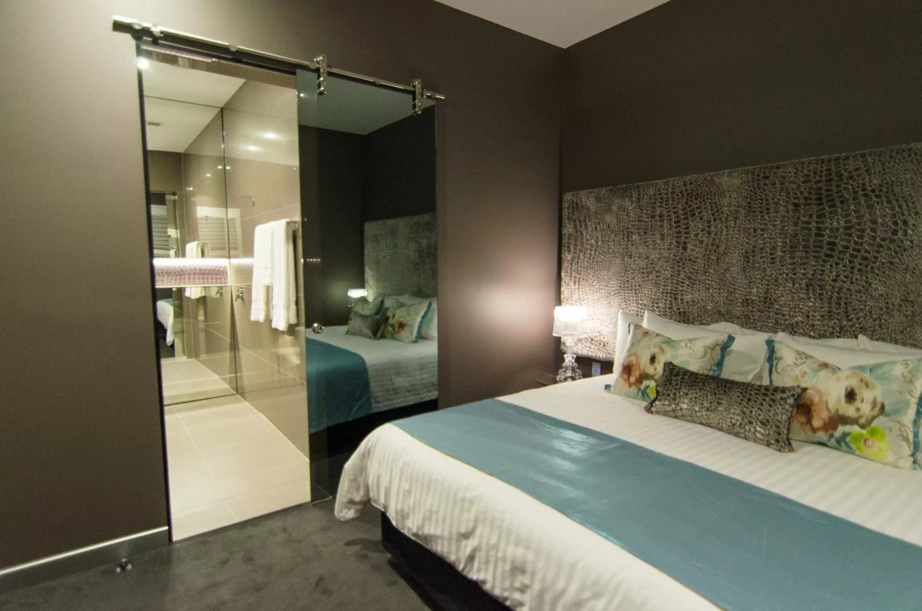 Photo of the whole room, Bed in Junction Hotel