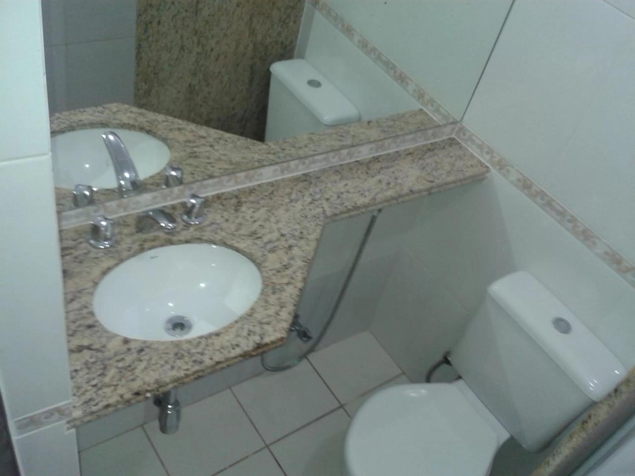 Toilet in Hotel Venezuela