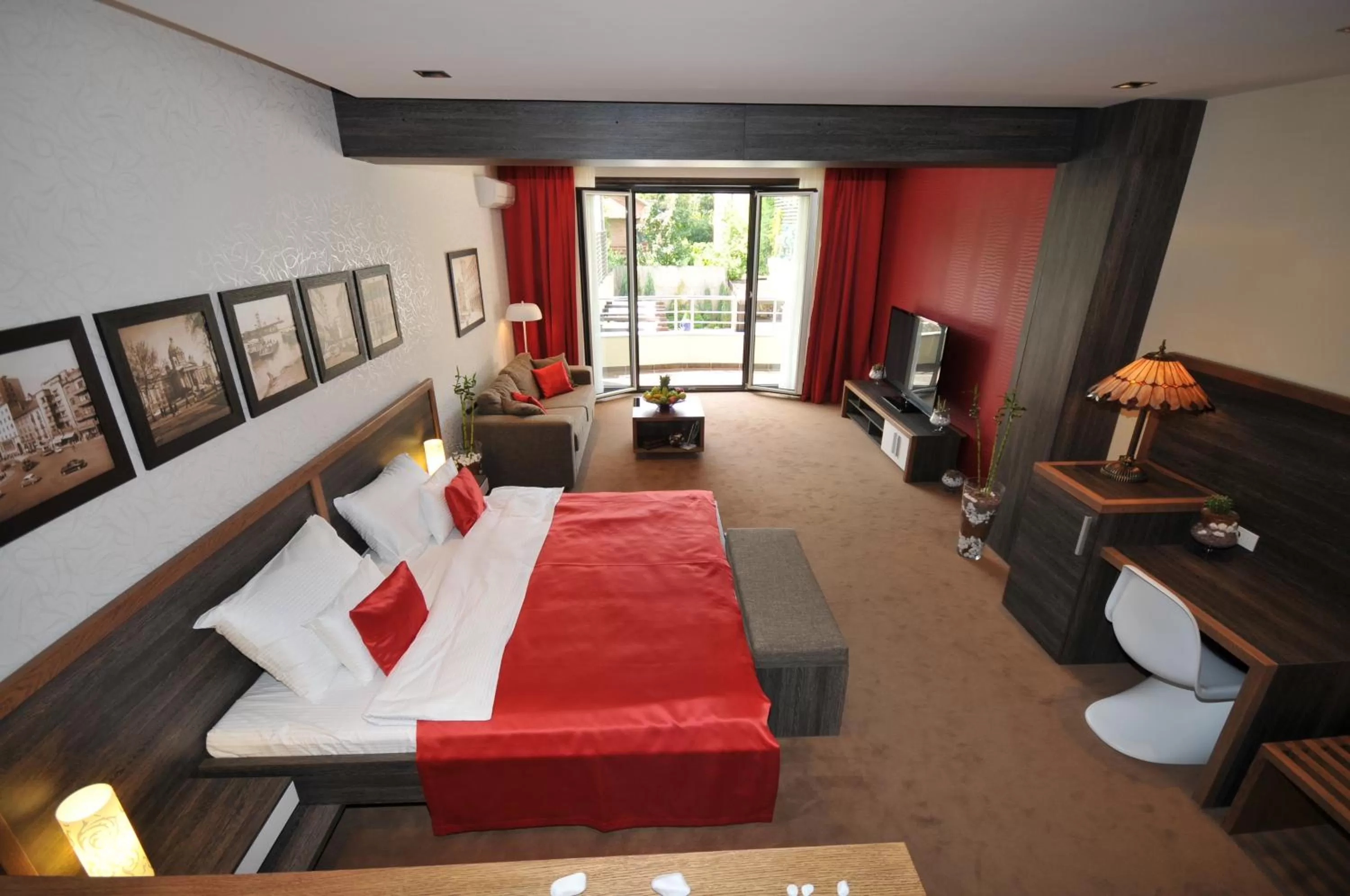 Photo of the whole room in Belgrade Boutique House