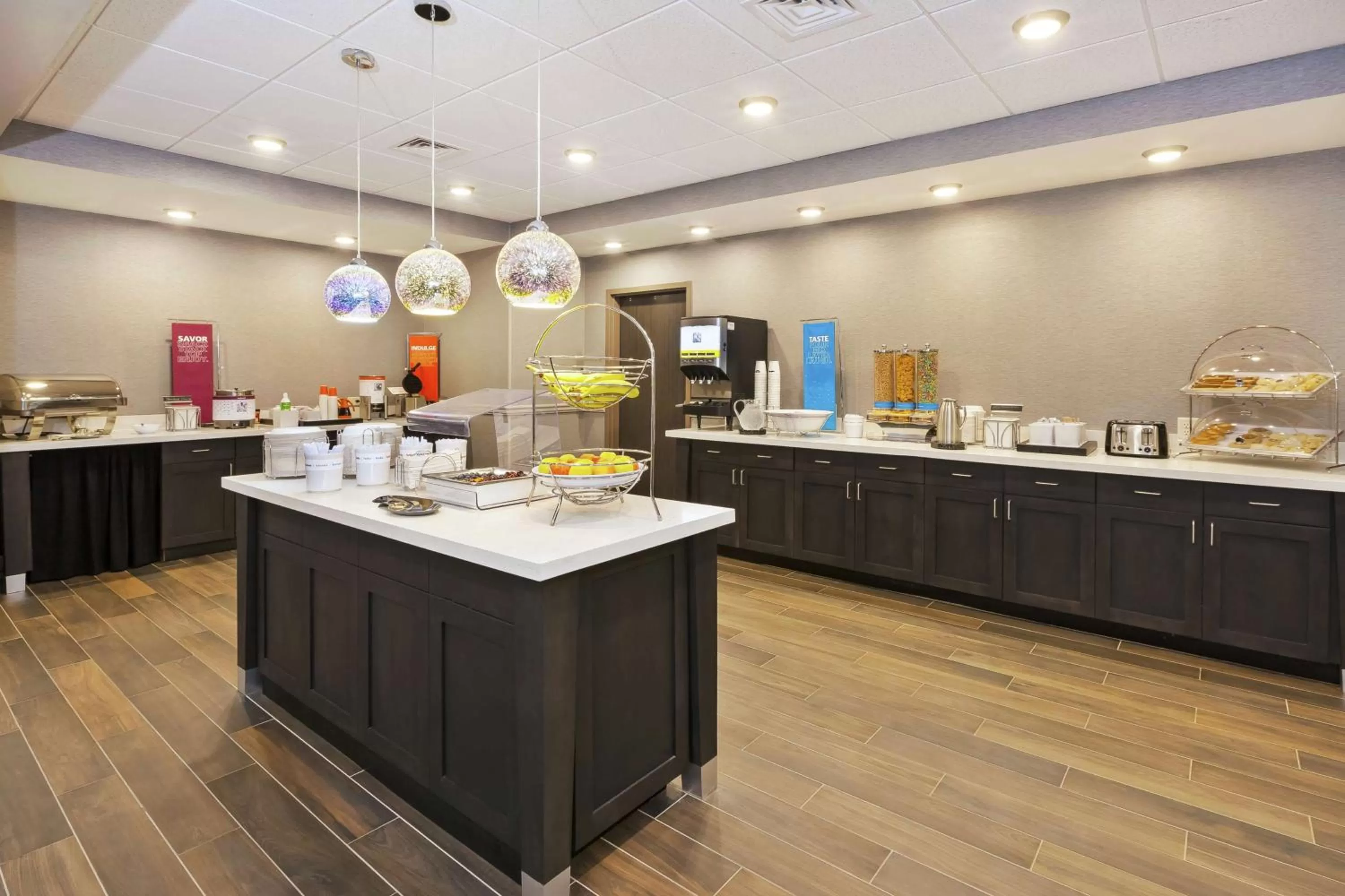 Breakfast in Hampton Inn Sedalia