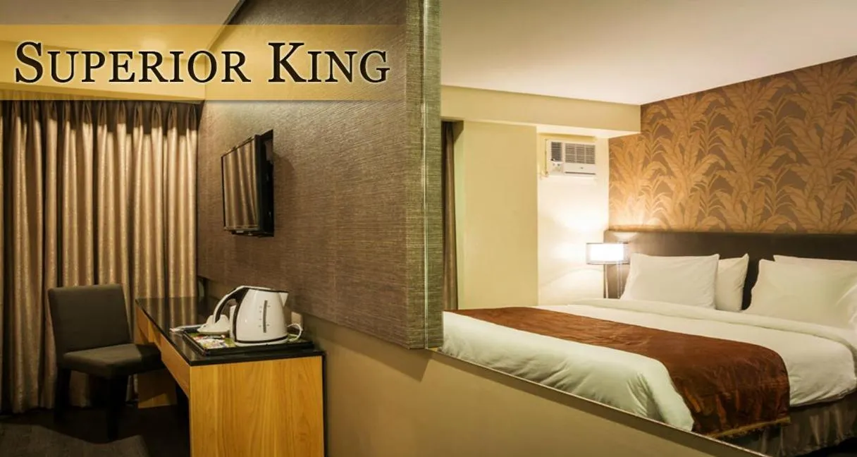 Bed in GT Hotel Iloilo