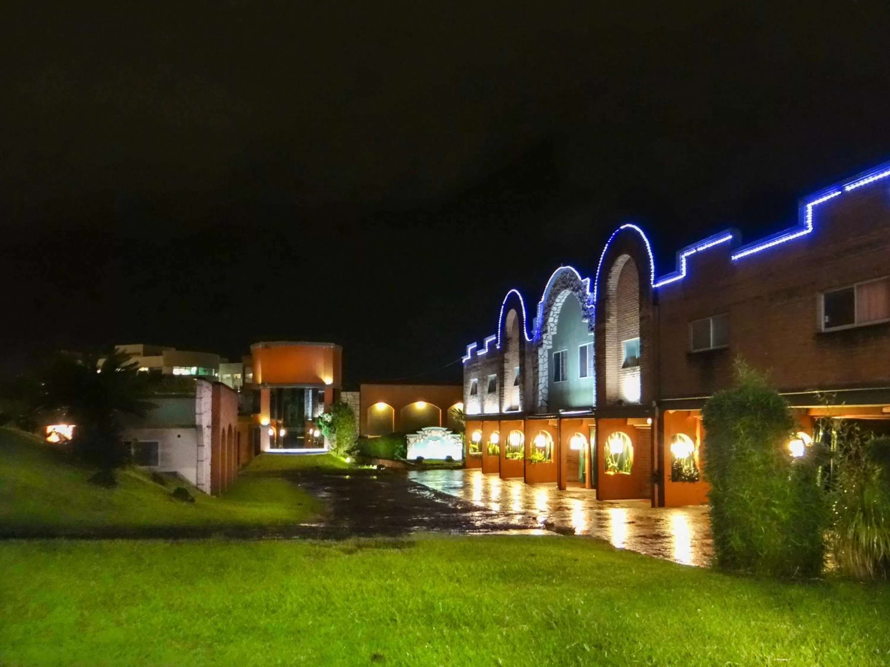 Property Building in Silmar Hotel/Motel