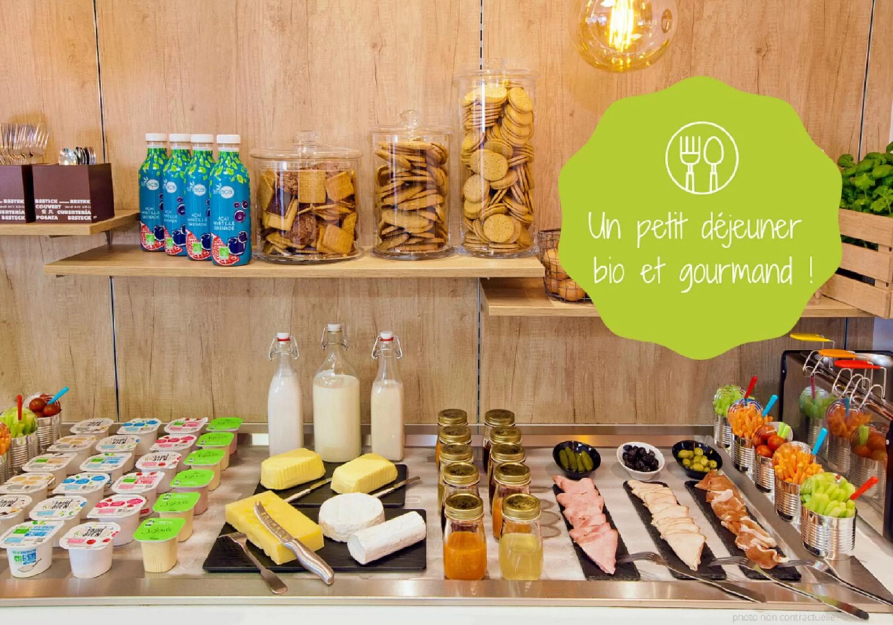 Food and drinks in Residhome Paris Saclay " Bures sur Yvette "