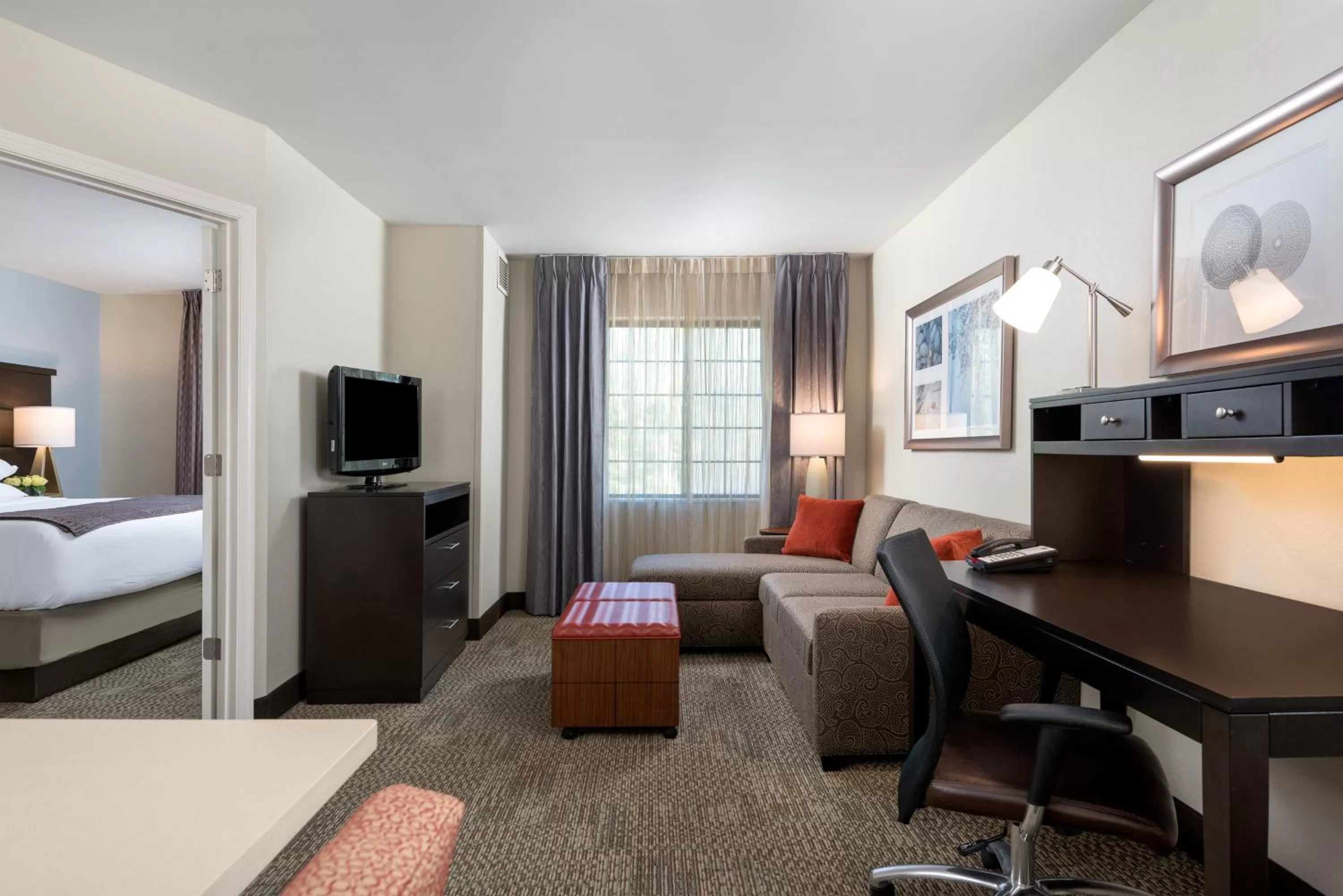 Photo of the whole room, Bed in Staybridge Suites Chantilly Dulles Airport by IHG