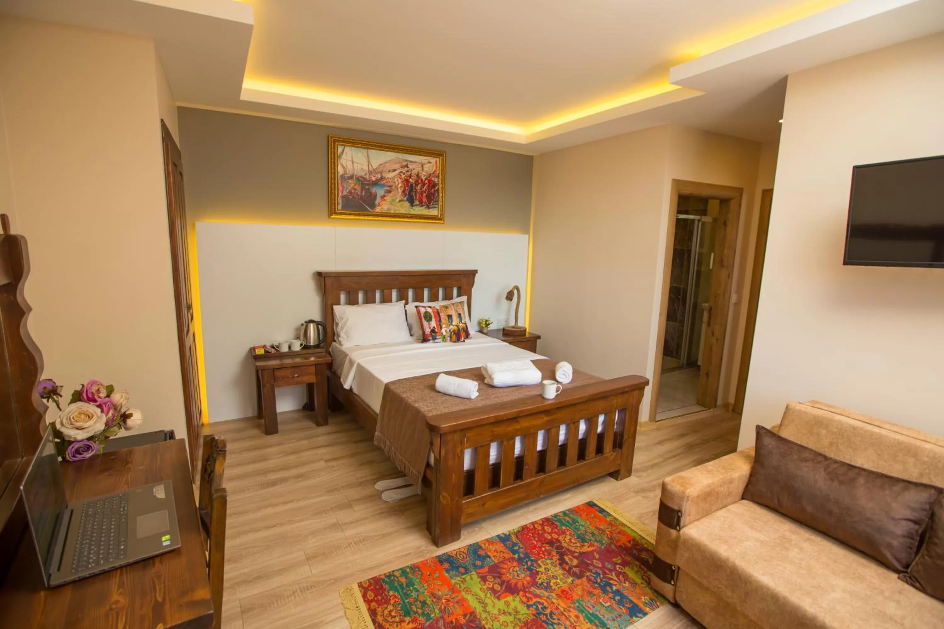 Photo of the whole room, Bed in The PeraPort Hotel