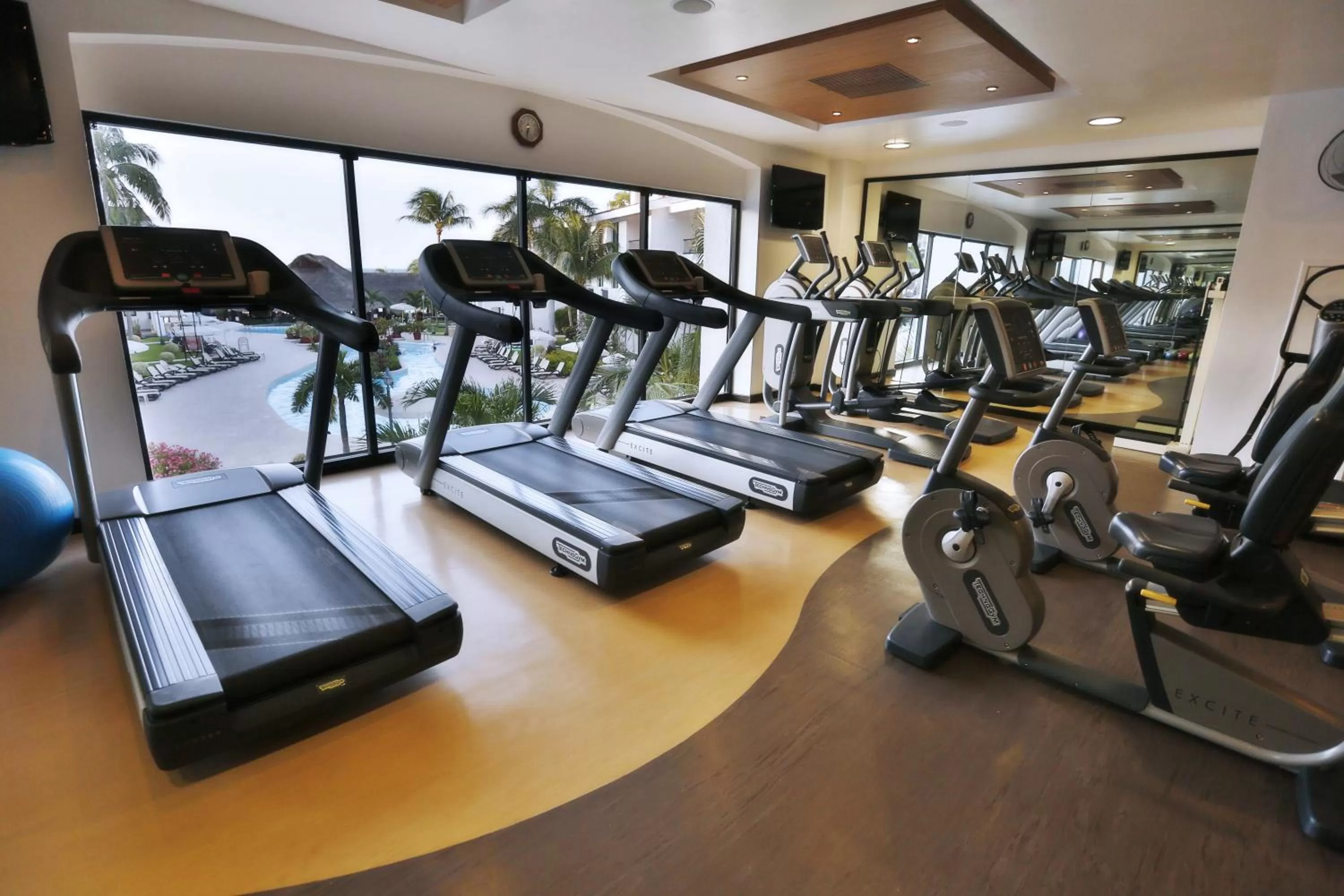 Fitness centre/facilities in The Royal Cancun All Villas Resort