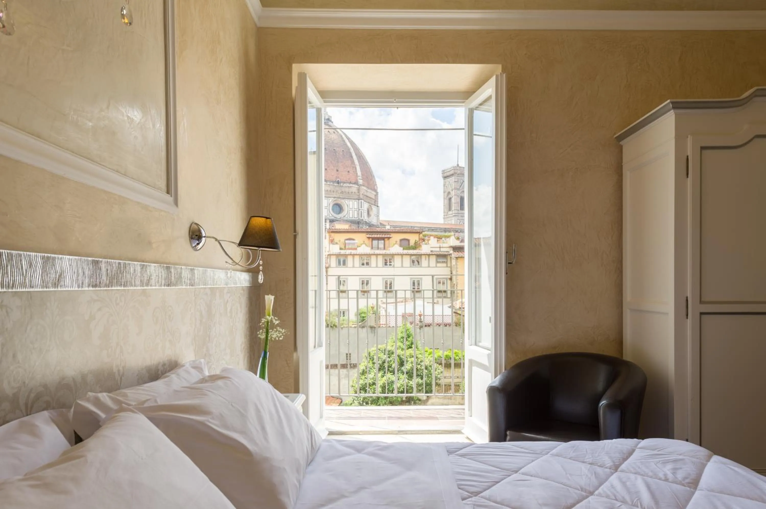 Bed in Hotel California