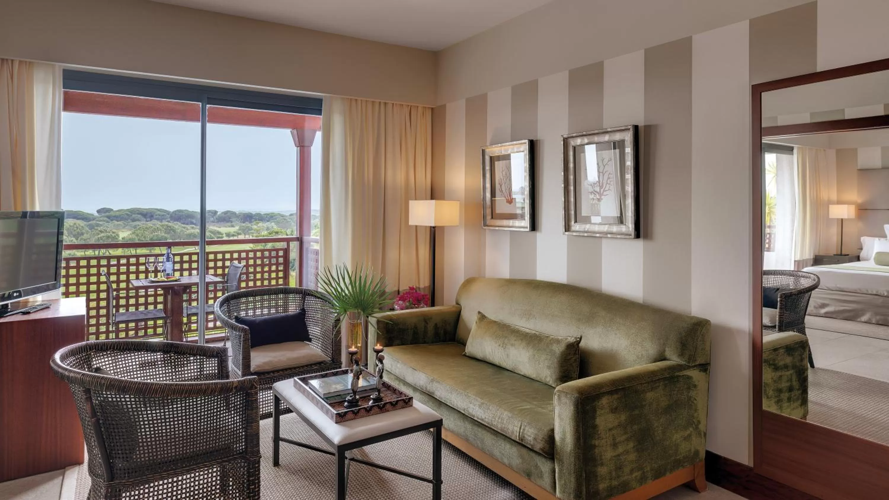 Living room, Bed in Precise Resort El Rompido-The Hotel