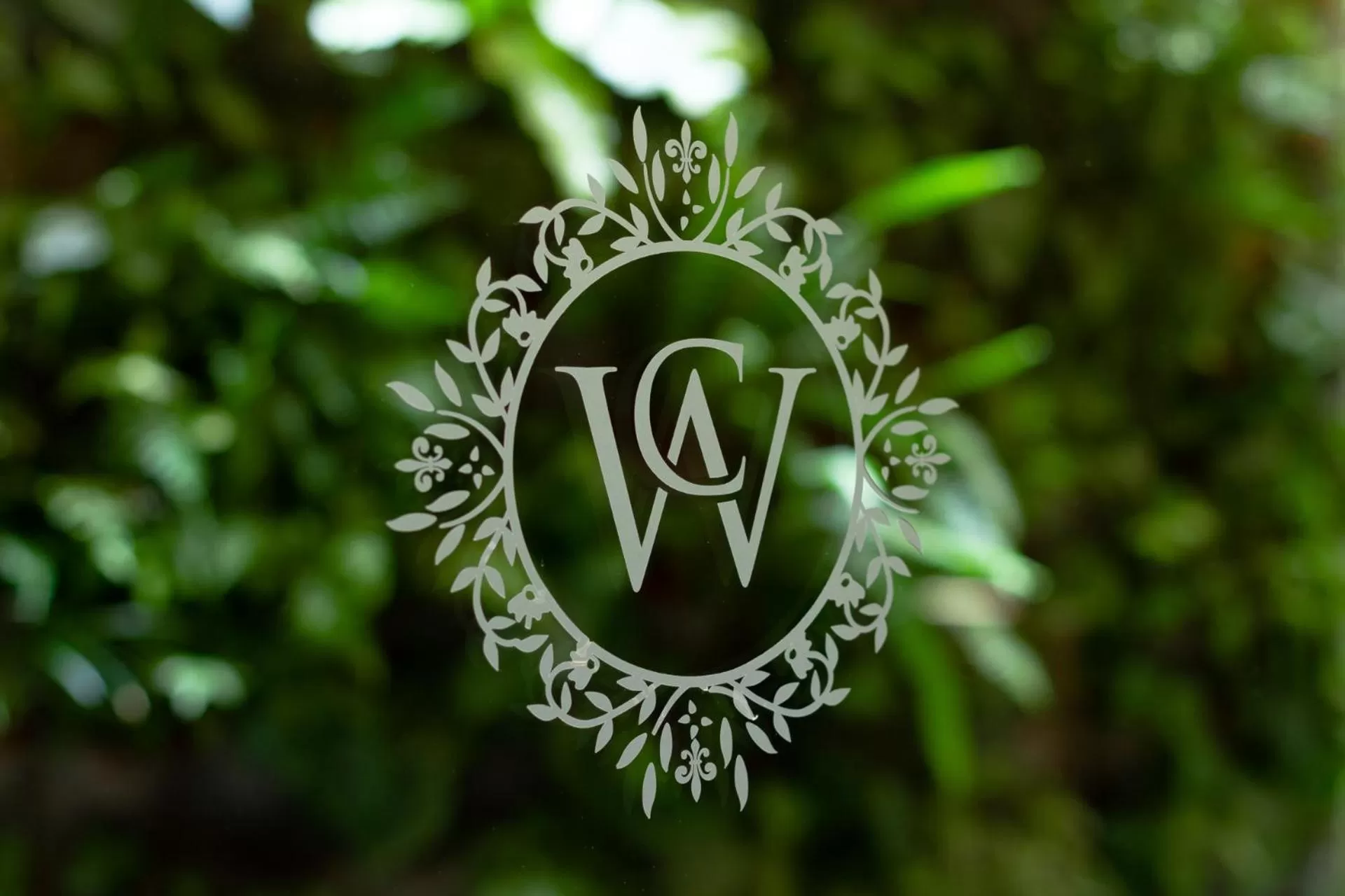 Logo/Certificate/Sign in Hotel Well and Come Barcelona