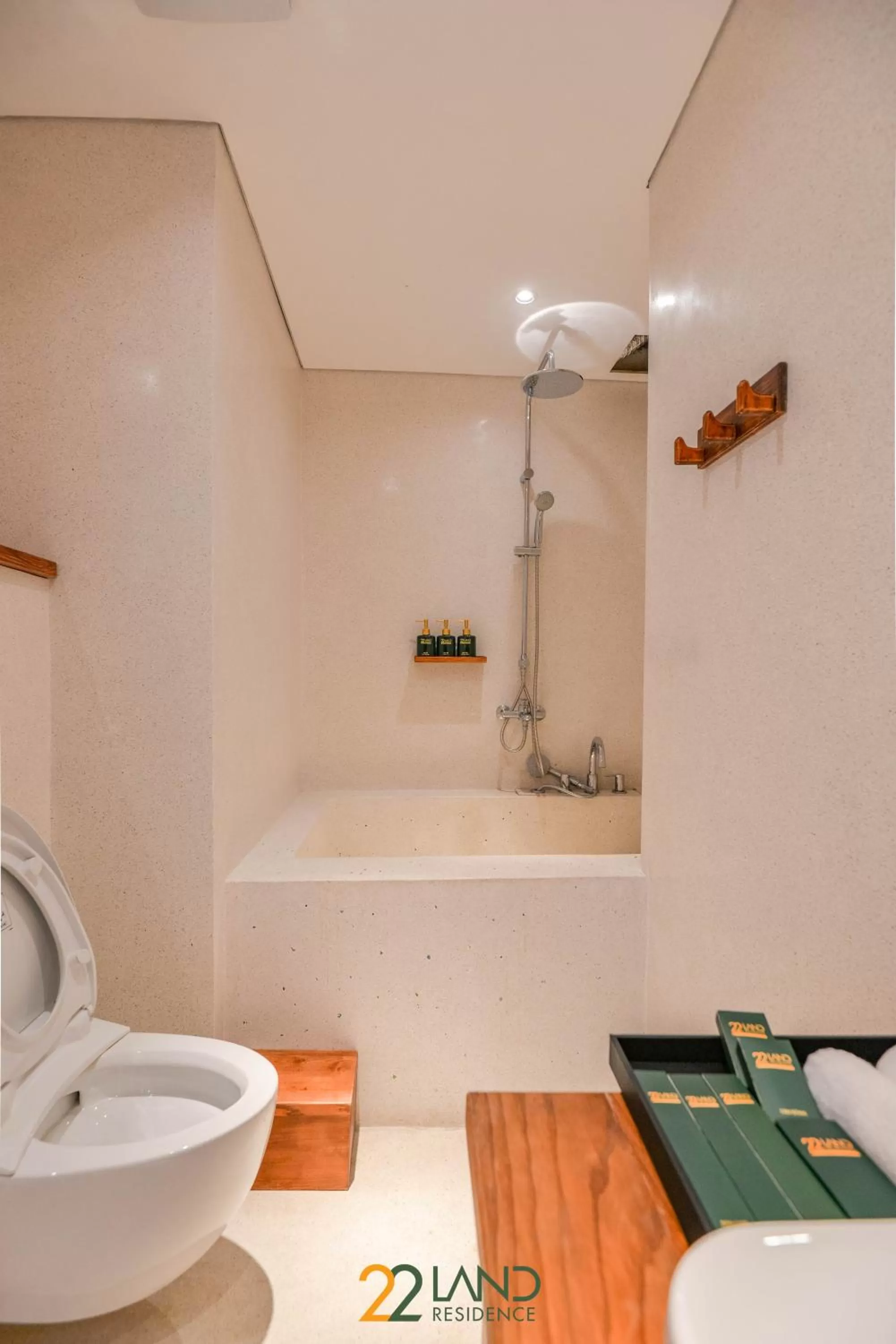 Shower in 22Land Hotel & Residence
