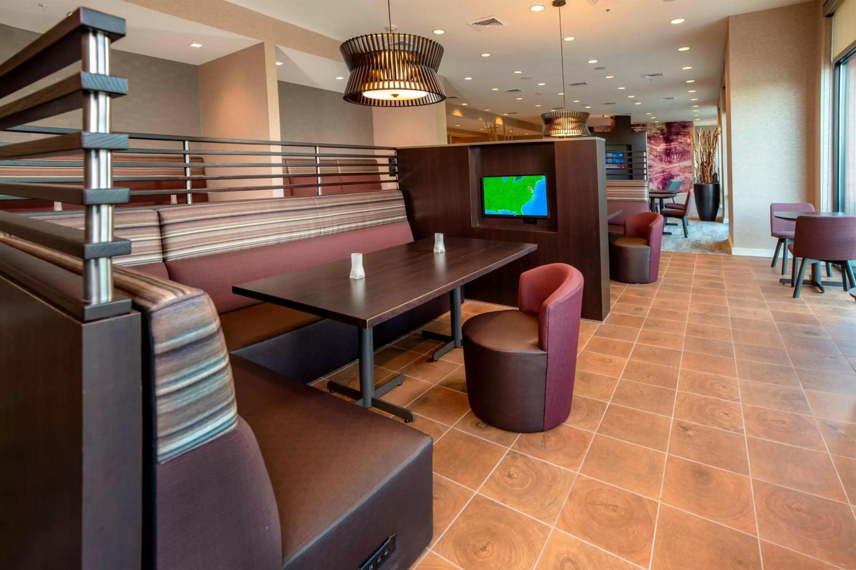 Lobby or reception in Courtyard by Marriott Gaithersburg Washingtonian Center