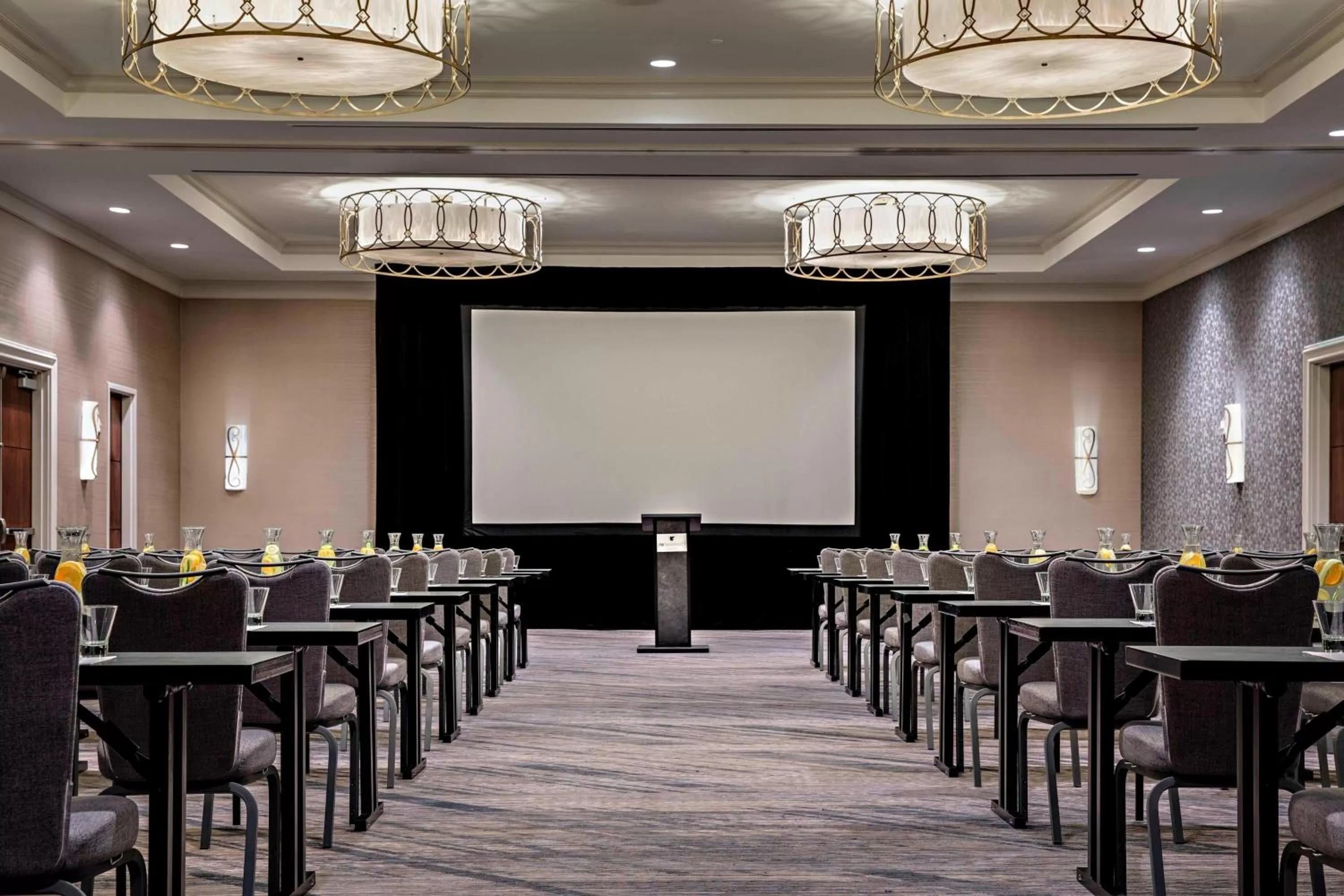 Meeting/conference room in JW Marriott Houston by the Galleria